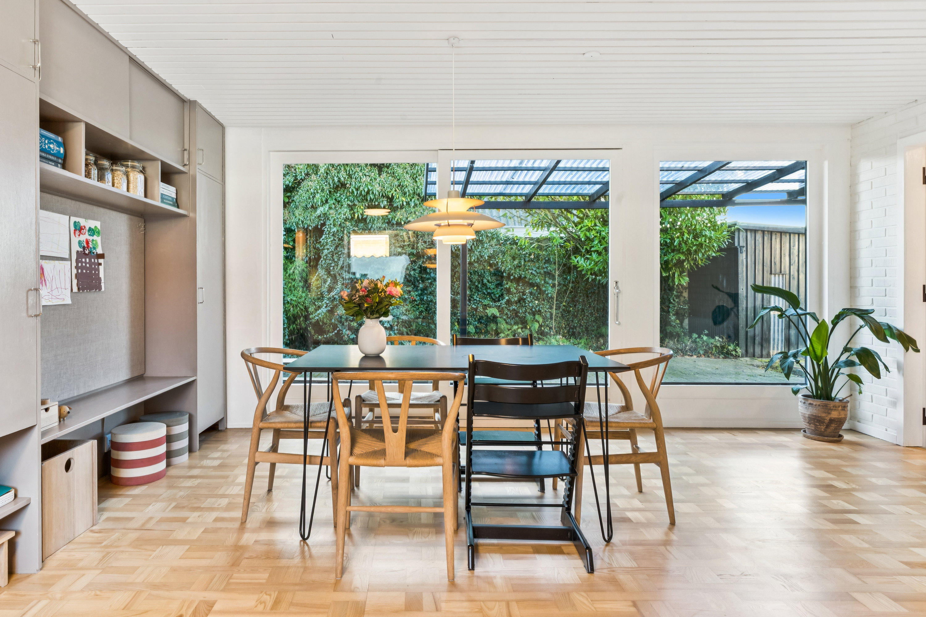 Miniaturebillede 2: stue. Billede af Solvangen 26, Gug, 9210 Aalborg SØ