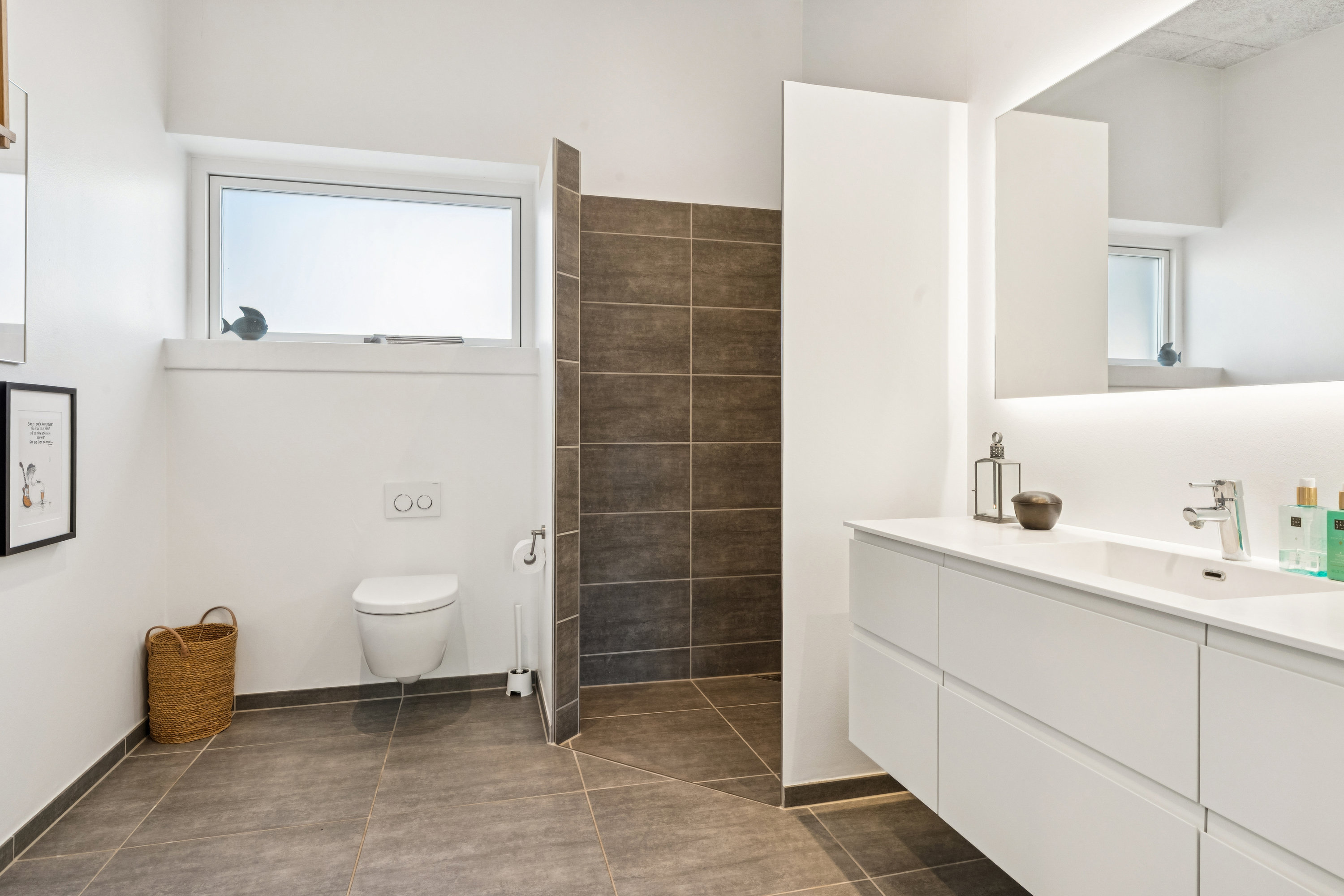 Fremhævet badeværelse billede i fuldskærmstilstand. Billede af Kiplings Alle 22, 9260 Gistrup