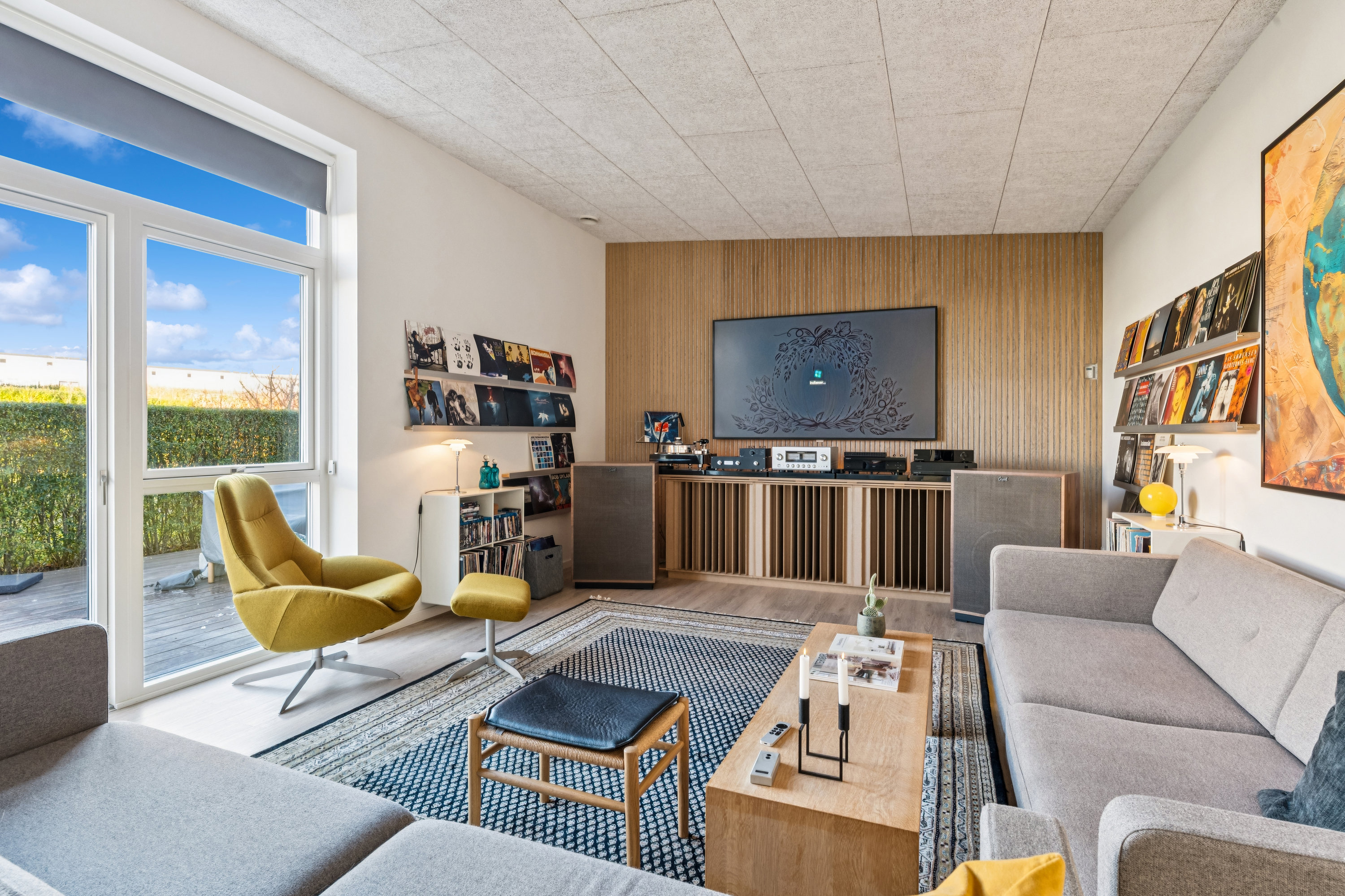 Fremhævet stue billede i fuldskærmstilstand. Billede af Kiplings Alle 22, 9260 Gistrup