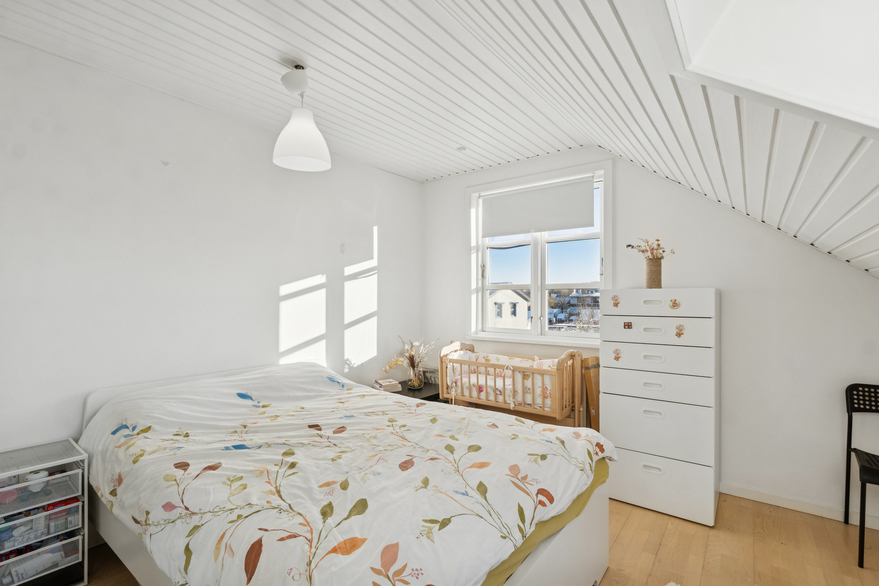 Fremhævet soveværelse billede i fuldskærmstilstand. Billede af Gammel Køge Landevej 513, 1. tv., 2650 Hvidovre