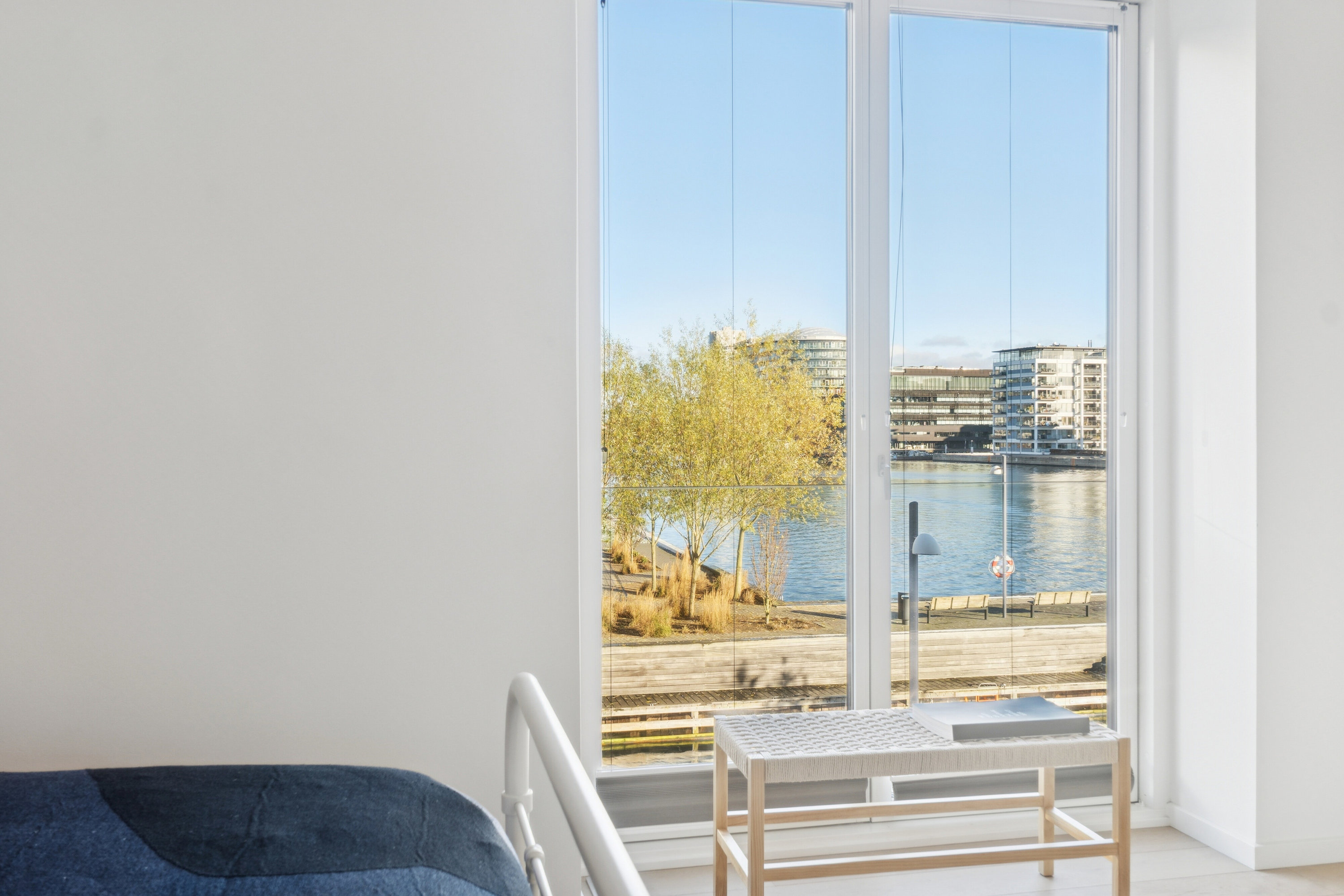 Fremhævet soveværelse billede i fuldskærmstilstand. Billede af Martin Luther Kings Vej 3, 1. tv., 2450 København SV