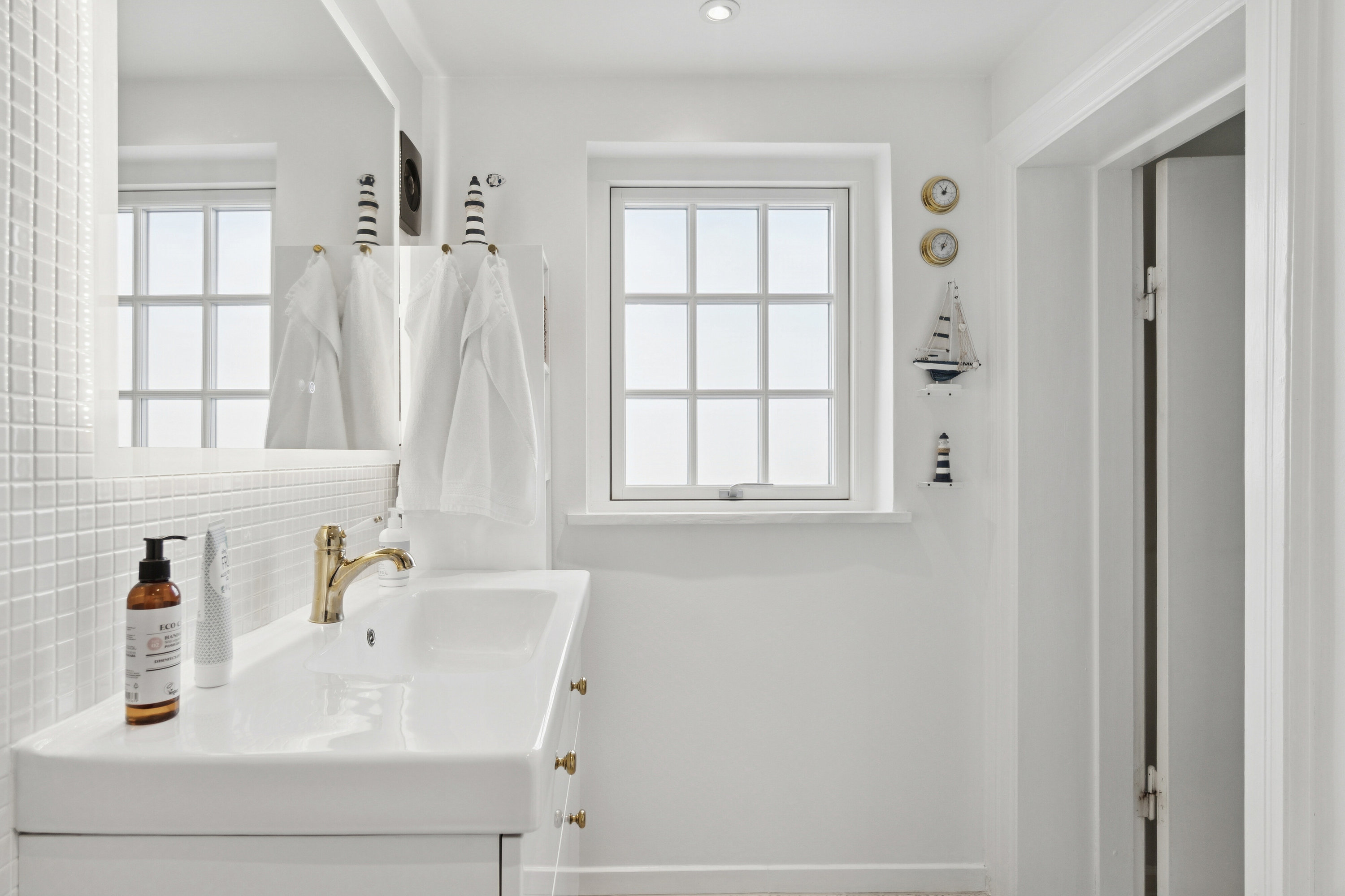 Fremhævet badeværelse billede i fuldskærmstilstand. Billede af Ternevej 1, 4300 Holbæk