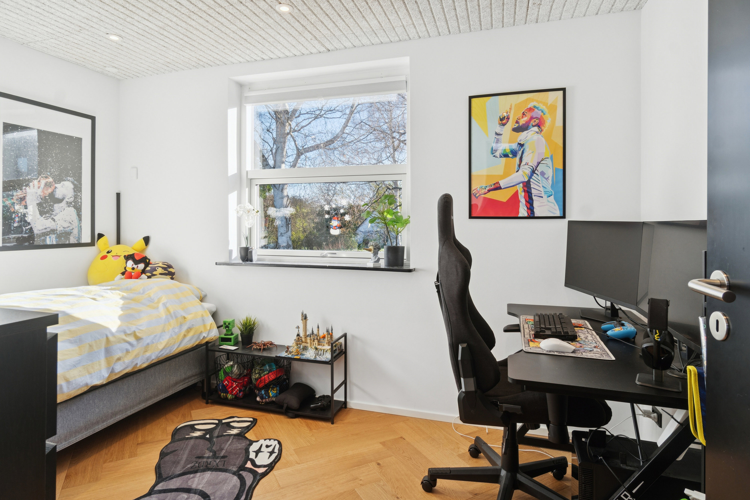 Fremhævet arbejdsværelse billede i fuldskærmstilstand. Billede af Strandbakken 103, 4400 Kalundborg