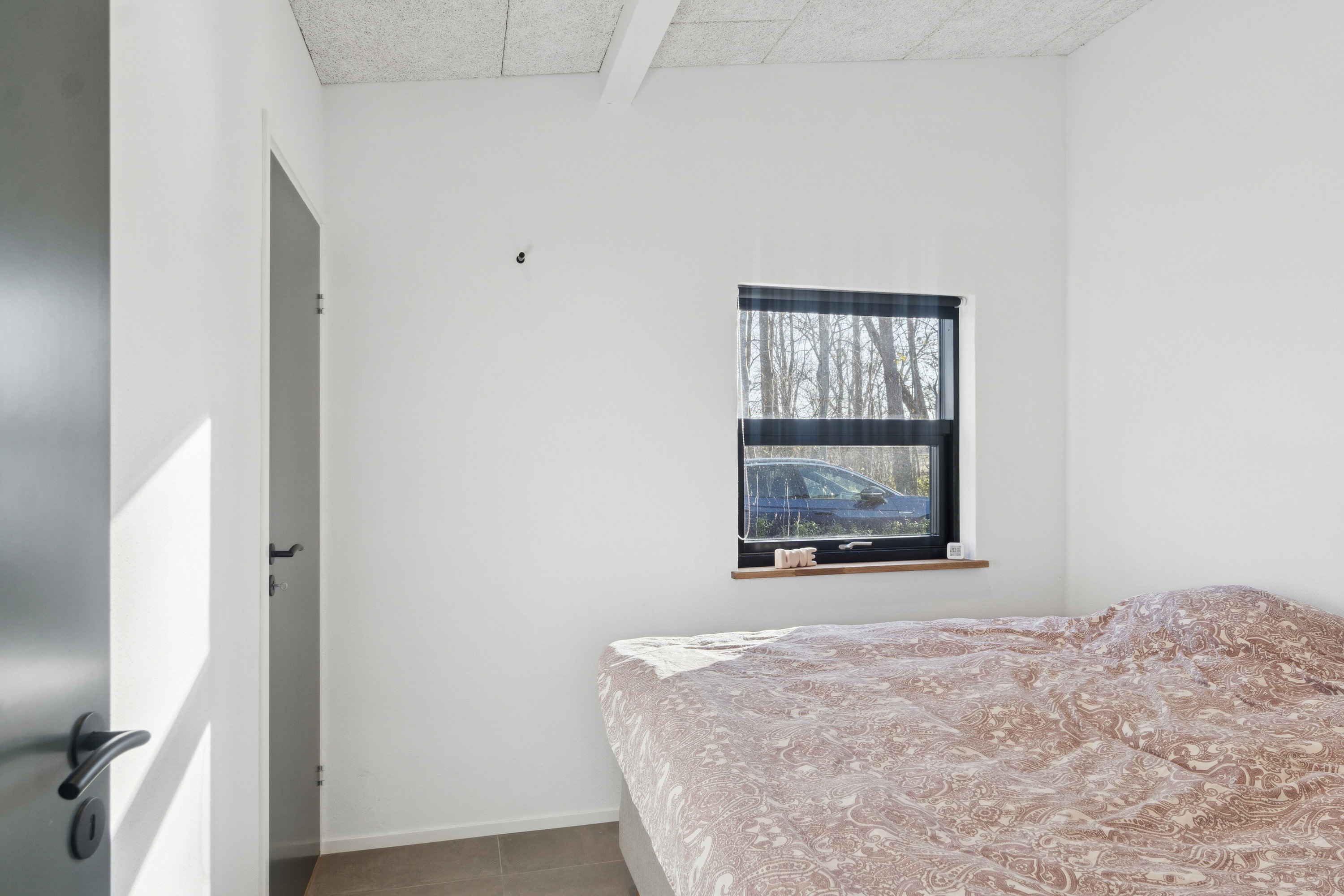 Fremhævet soveværelse billede i fuldskærmstilstand. Billede af Tjurvej 18, Gundestrup, 4571 Grevinge