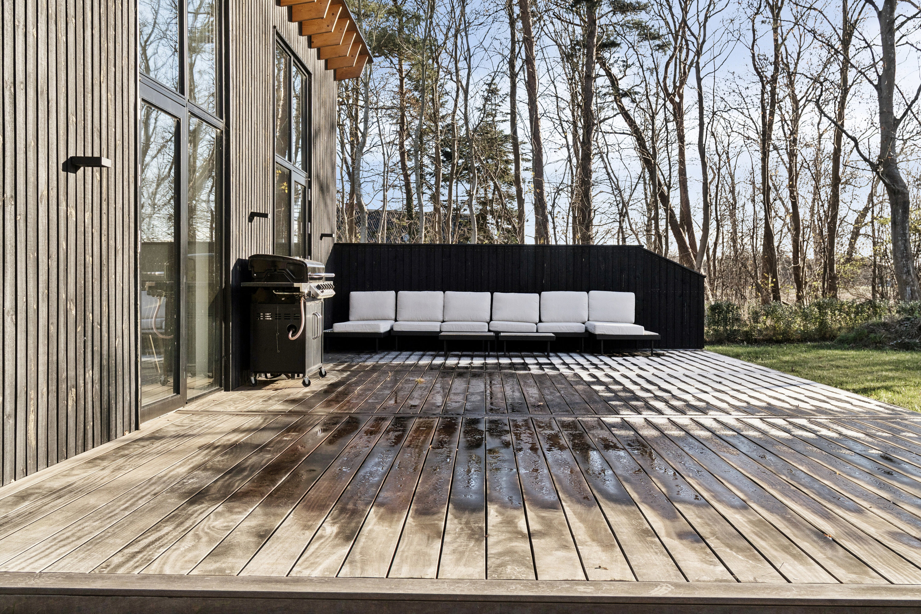 Fremhævet udendørs billede i fuldskærmstilstand. Billede af Tjurvej 18, Gundestrup, 4571 Grevinge