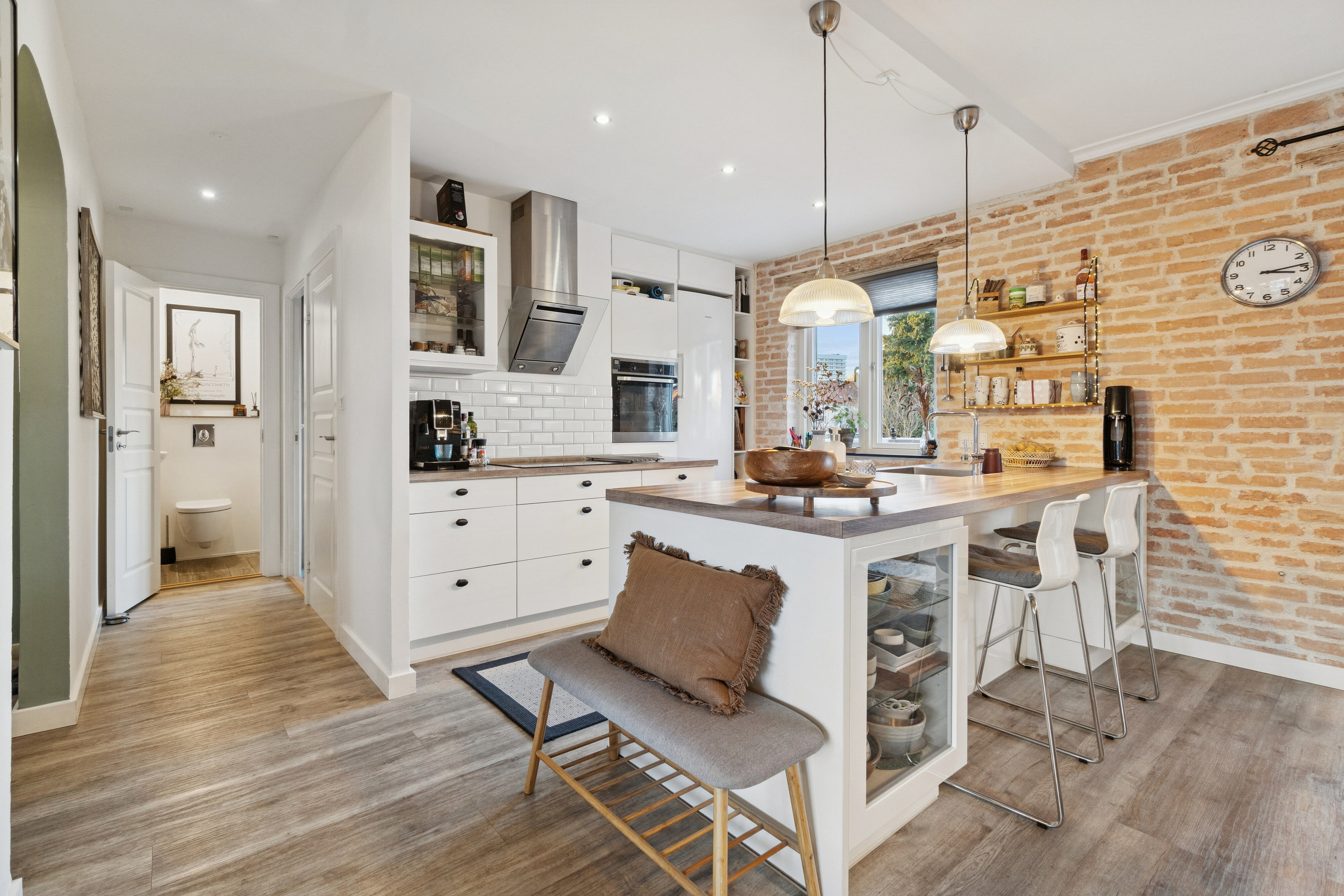 Miniaturebillede 1: køkken. Billede af Kløverprisvej 88, 2650 Hvidovre