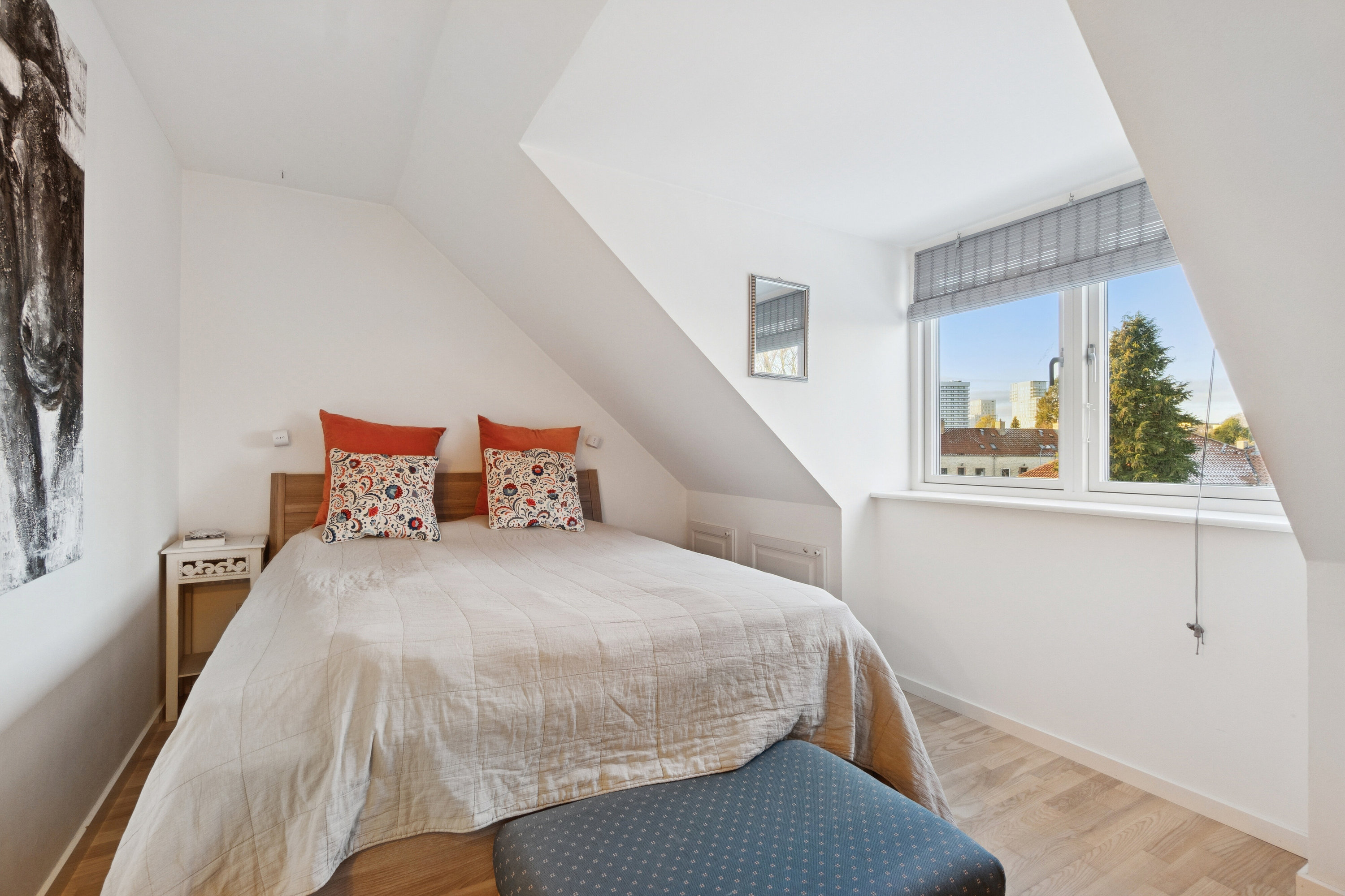 Fremhævet soveværelse billede i fuldskærmstilstand. Billede af Kløverprisvej 88, 2650 Hvidovre