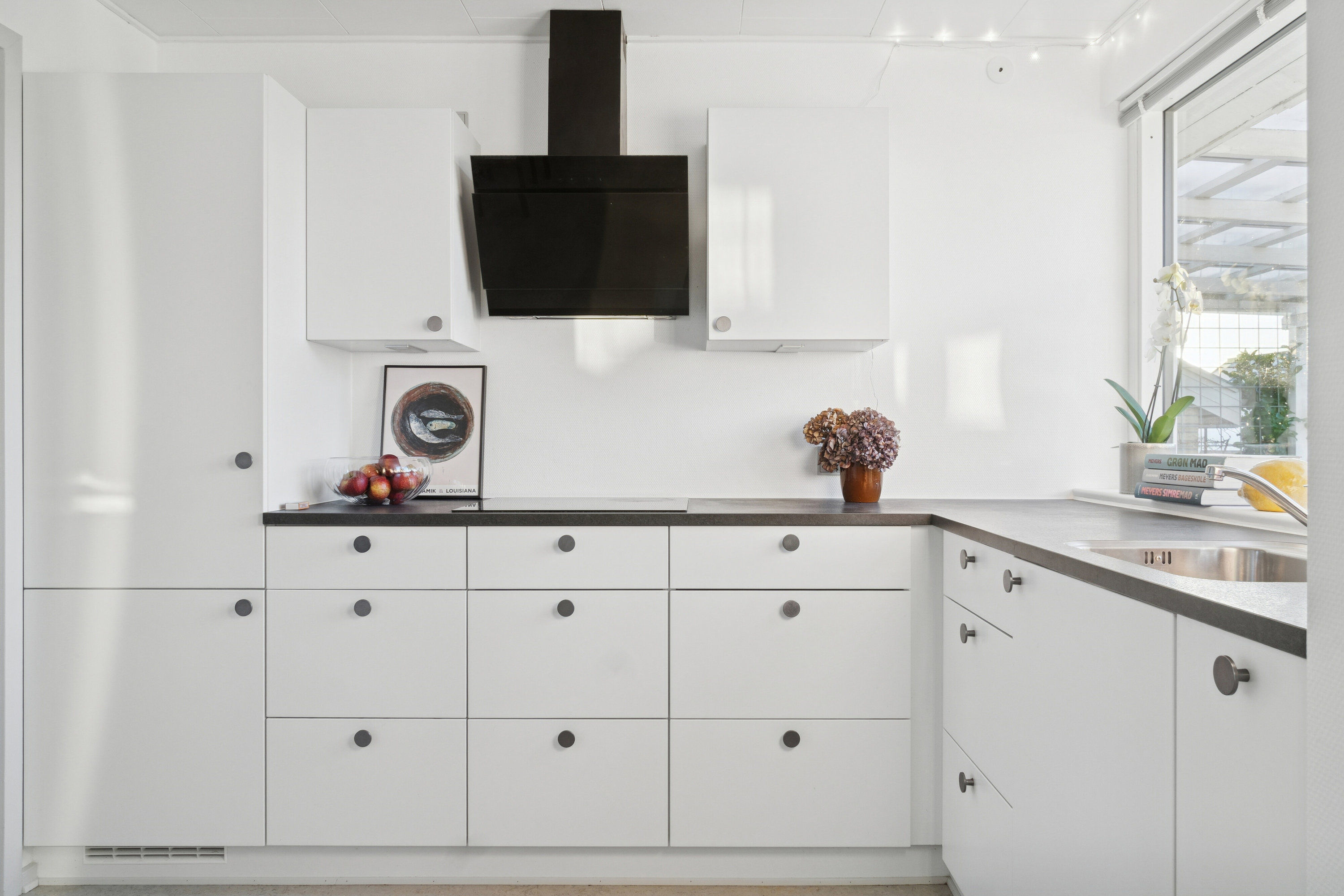 Miniaturebillede 2: køkken. Billede af Skovgårdsvænget 126, 8310 Tranbjerg J