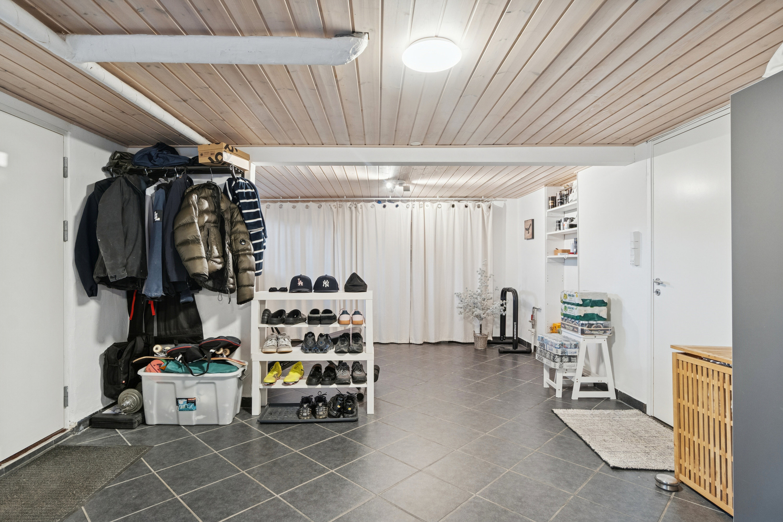 Fremhævet værelse billede i fuldskærmstilstand. Billede af Kløverprisvej 88, 2650 Hvidovre