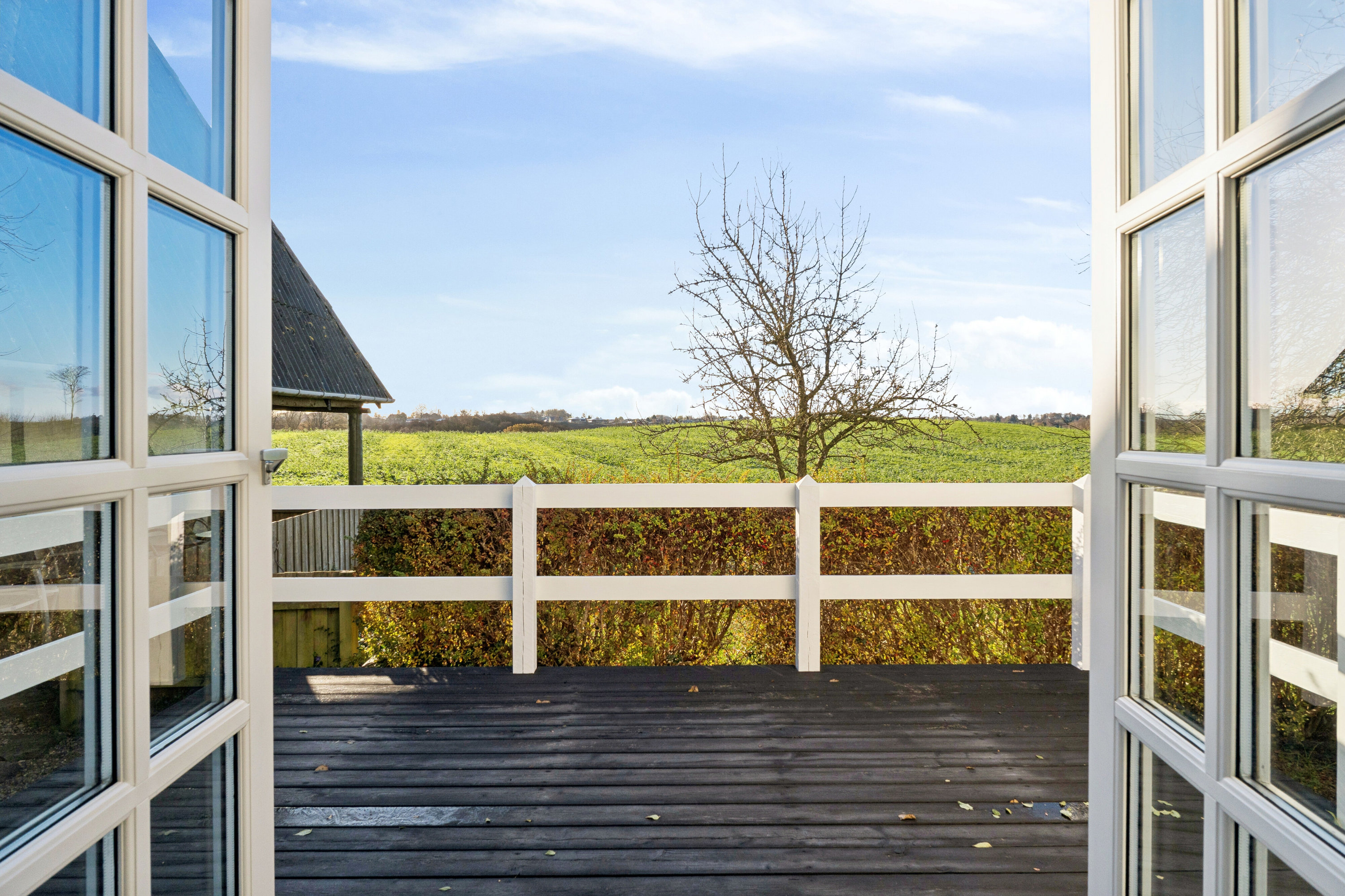 Fremhævet terrasse billede i fuldskærmstilstand. Billede af Skovmarksvej 2, 5762 Vester Skerninge