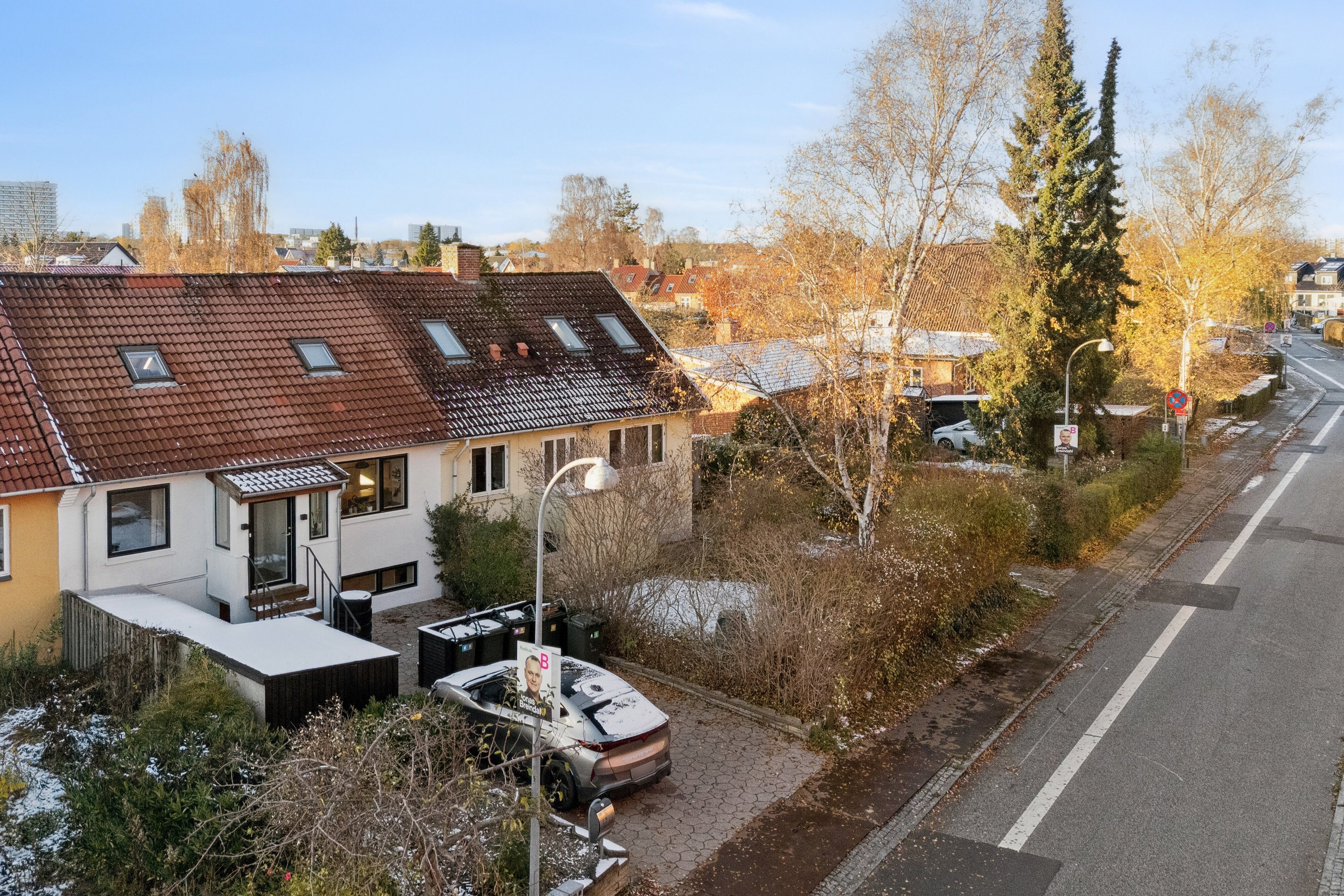 Fremhævet luftfoto billede i fuldskærmstilstand. Billede af Planteheldvej 12A, 2650 Hvidovre