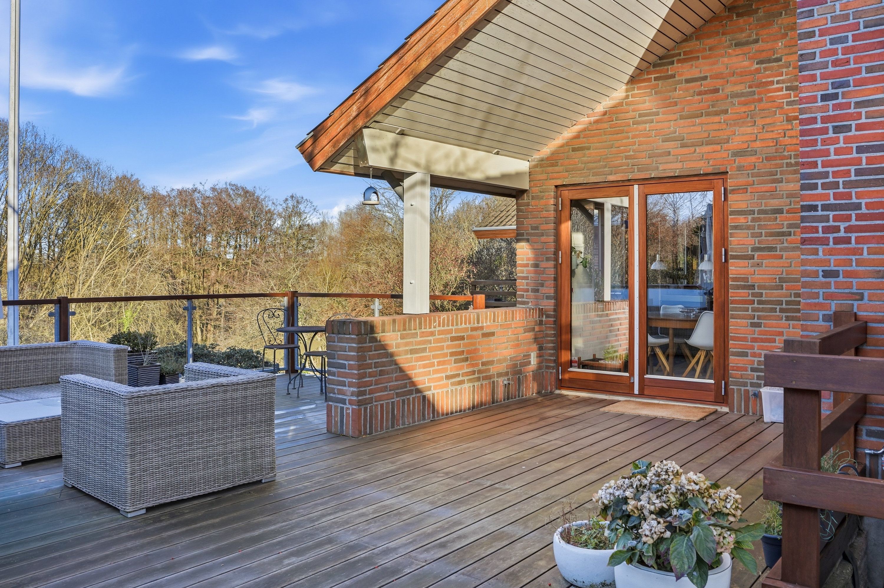 Fremhævet overdækket terrasse billede i fuldskærmstilstand. Billede af Rypebakken 32, Snestrup, 5210 Odense NV