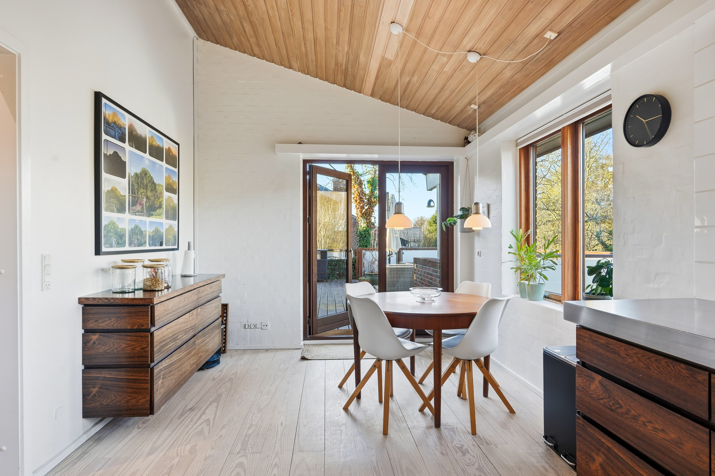 Fremhævet køkken alrum billede i fuldskærmstilstand. Billede af Rypebakken 32, Snestrup, 5210 Odense NV