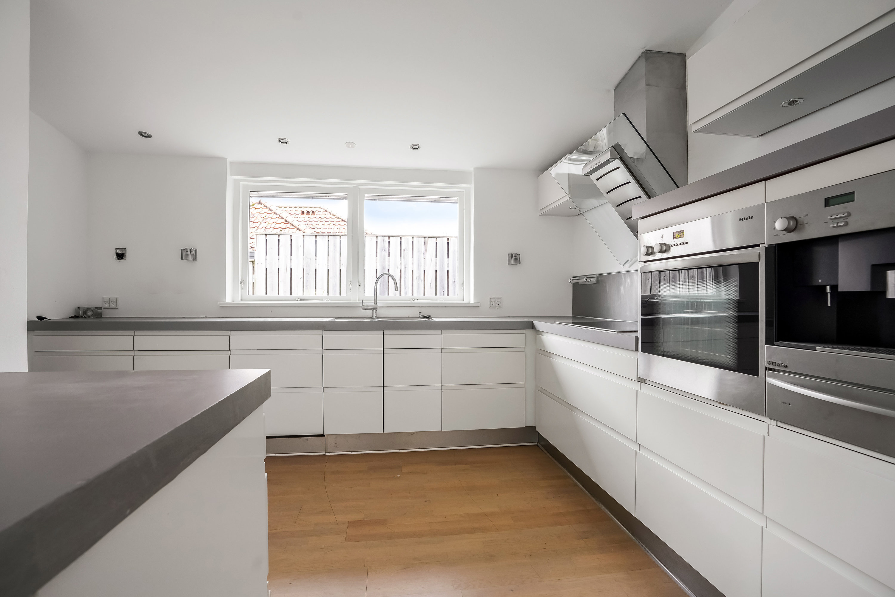 Fremhævet køkken billede i fuldskærmstilstand. Billede af Goldschmidtsvænget 6, 5230 Odense M