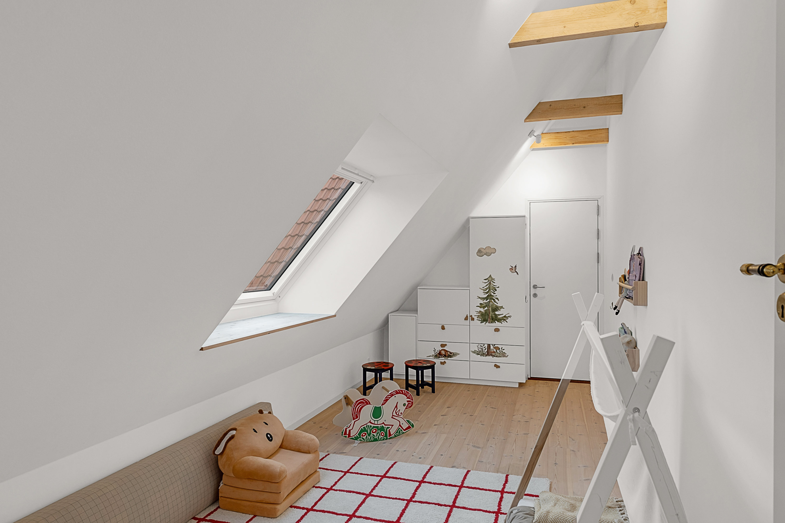 Fremhævet værelse billede i fuldskærmstilstand. Billede af Dyreborgskovvej 2, Dyreborg, 5600 Faaborg