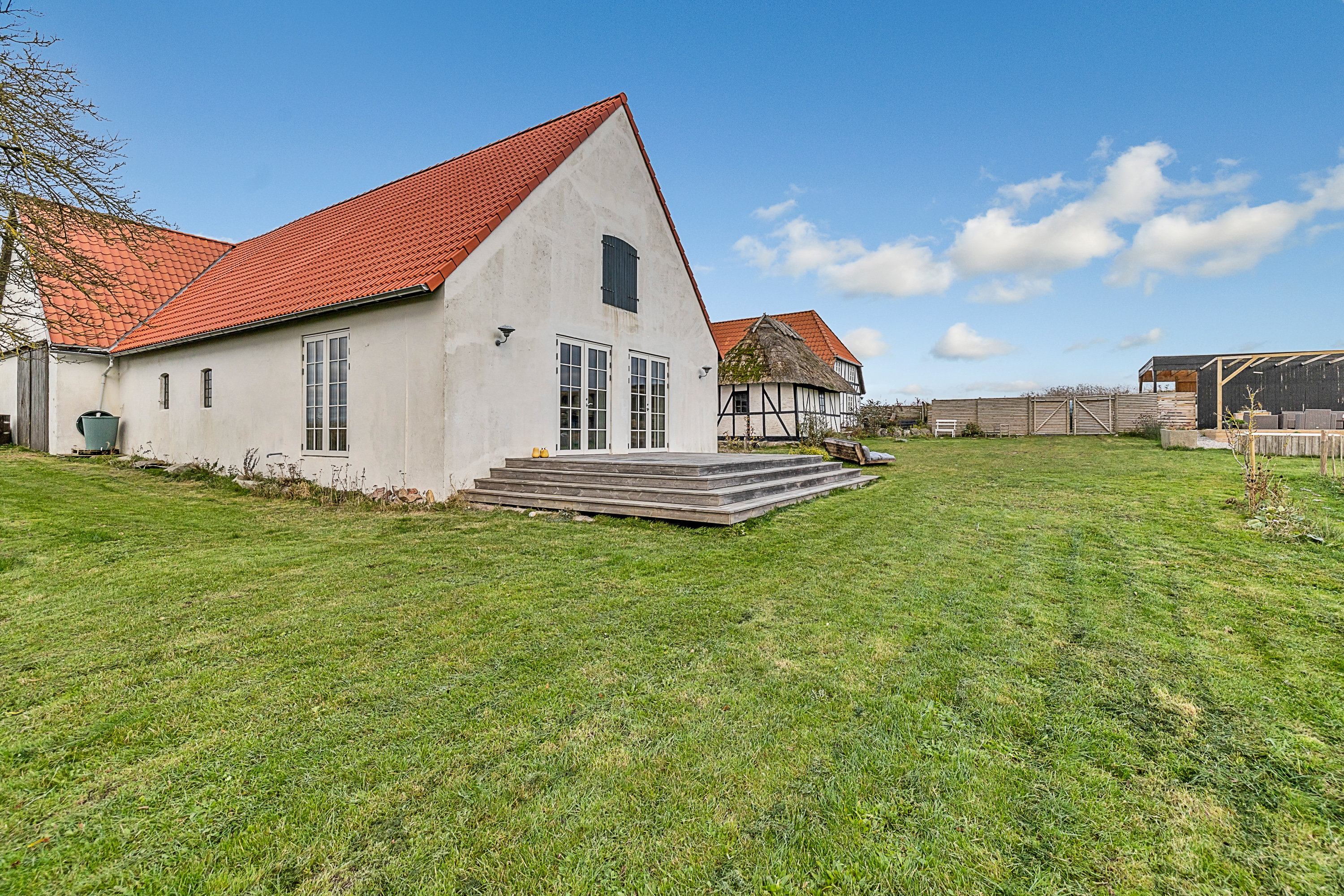 Fremhævet facade billede i fuldskærmstilstand. Billede af Dyreborgskovvej 2, Dyreborg, 5600 Faaborg