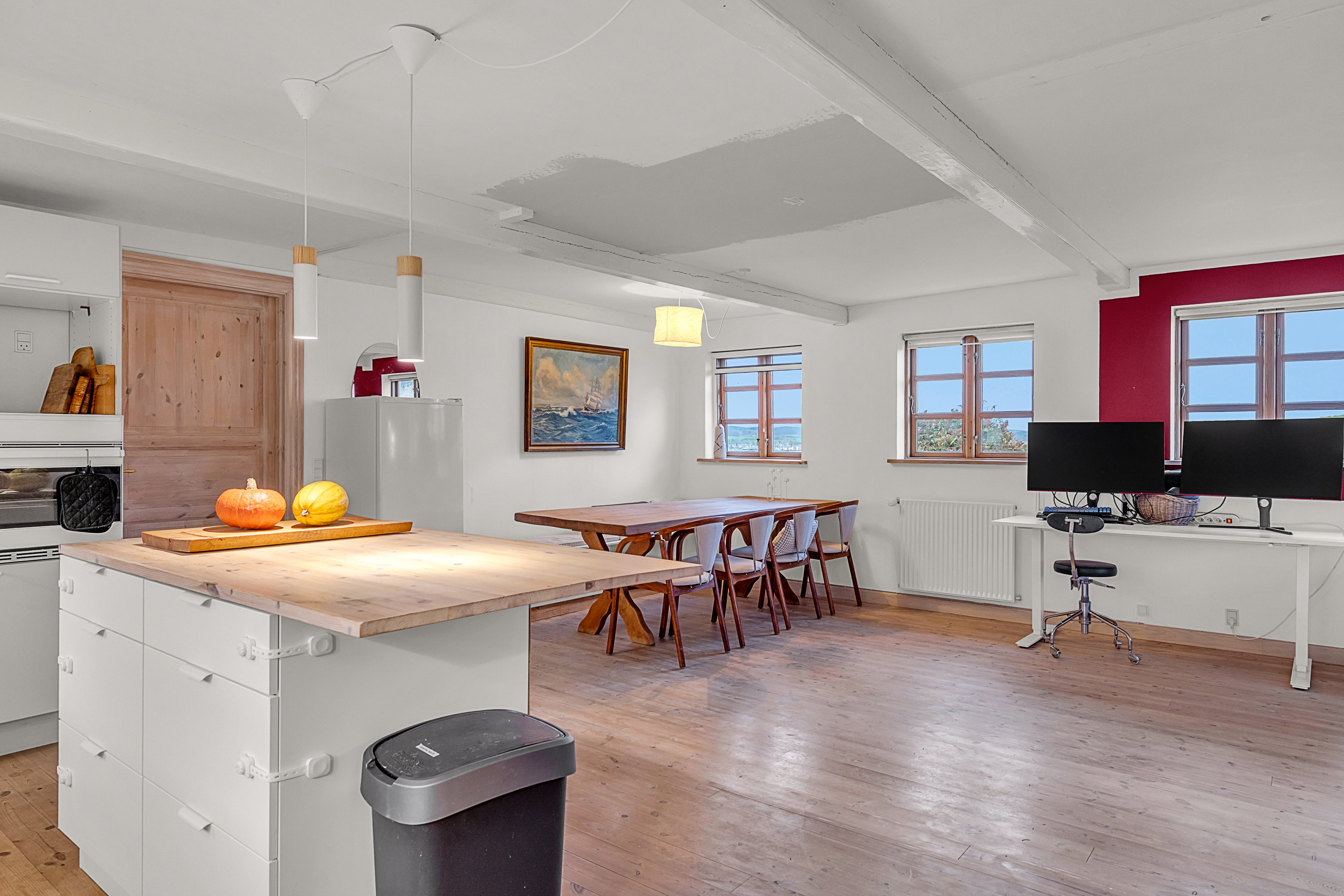 Fremhævet værelse billede i fuldskærmstilstand. Billede af Dyreborgskovvej 2, Dyreborg, 5600 Faaborg