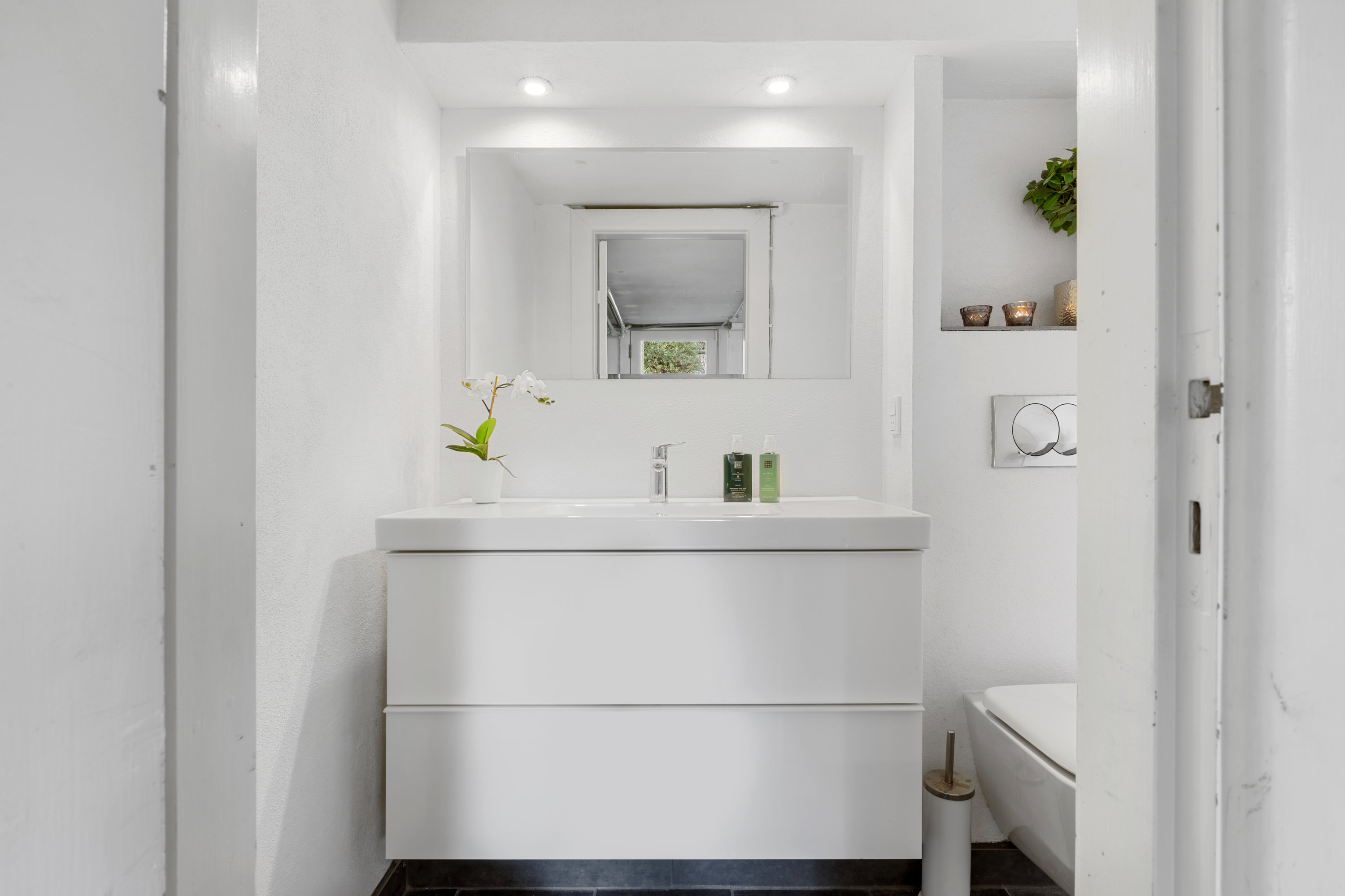 Fremhævet  billede i fuldskærmstilstand. Billede af Birkevang 2B, 2770 Kastrup