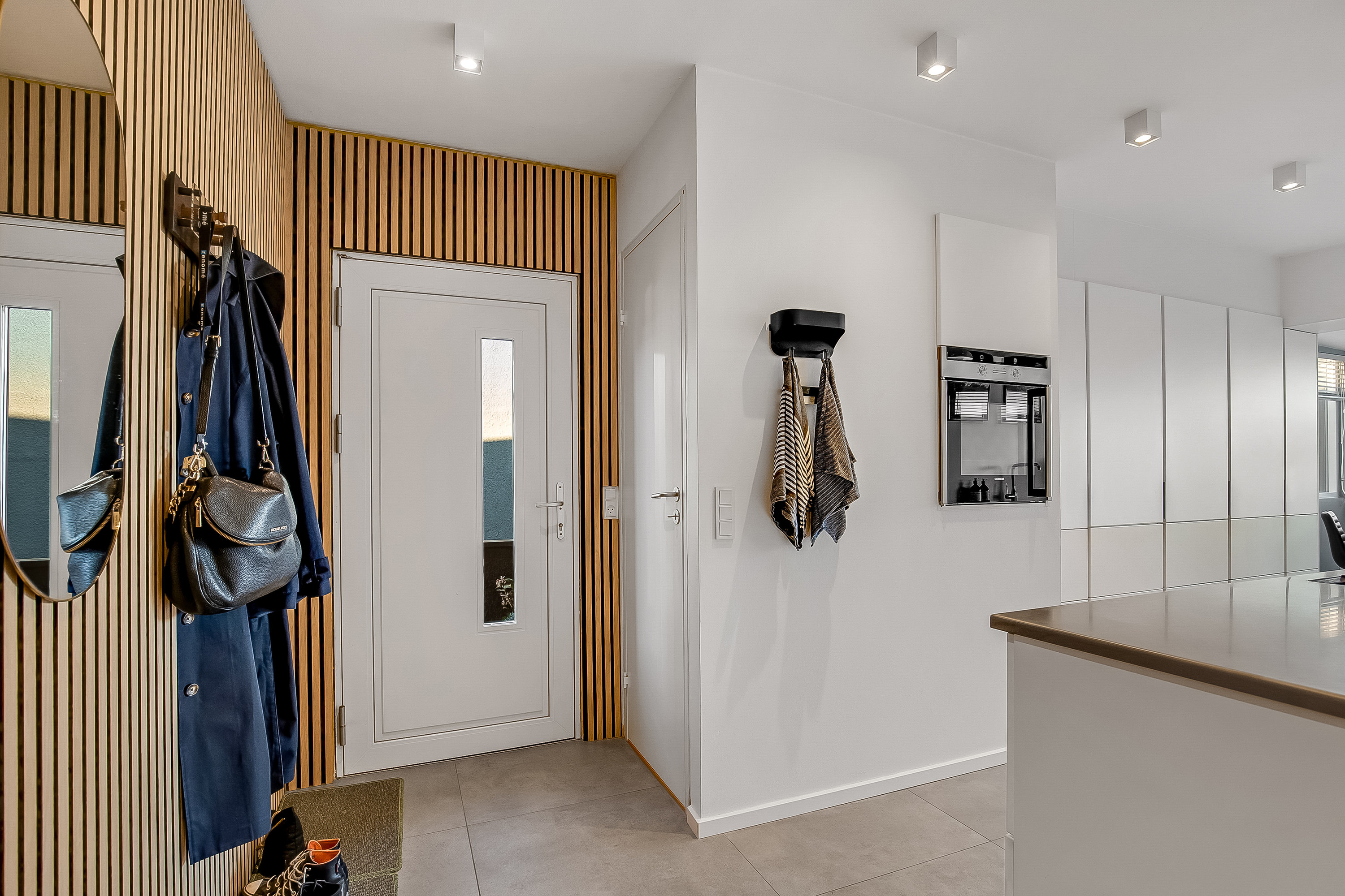 Fremhævet entré billede i fuldskærmstilstand. Billede af Domhusgade 9, 6000 Kolding