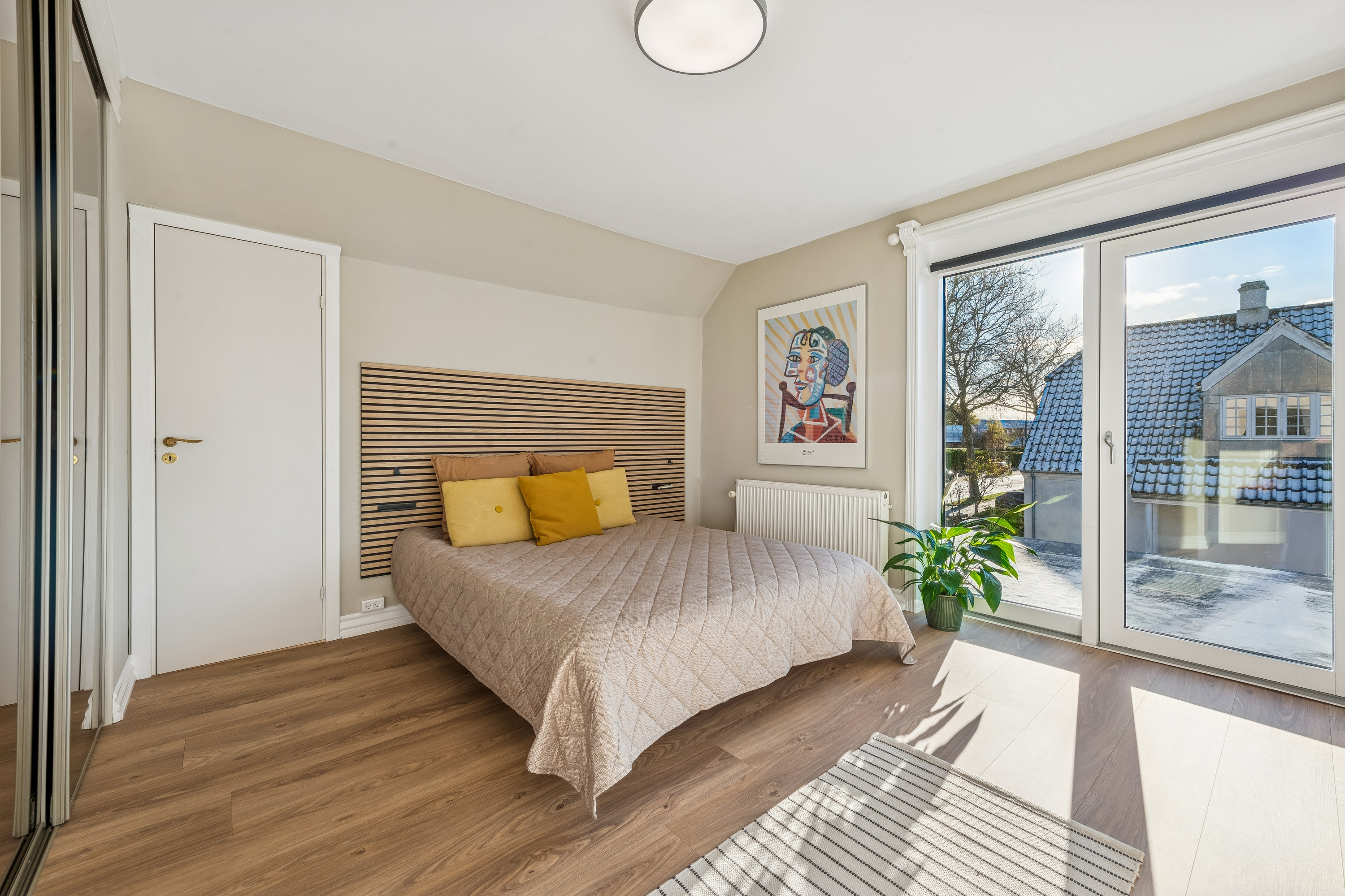 Fremhævet værelse billede i fuldskærmstilstand. Billede af Østerparken 28, 2630 Taastrup