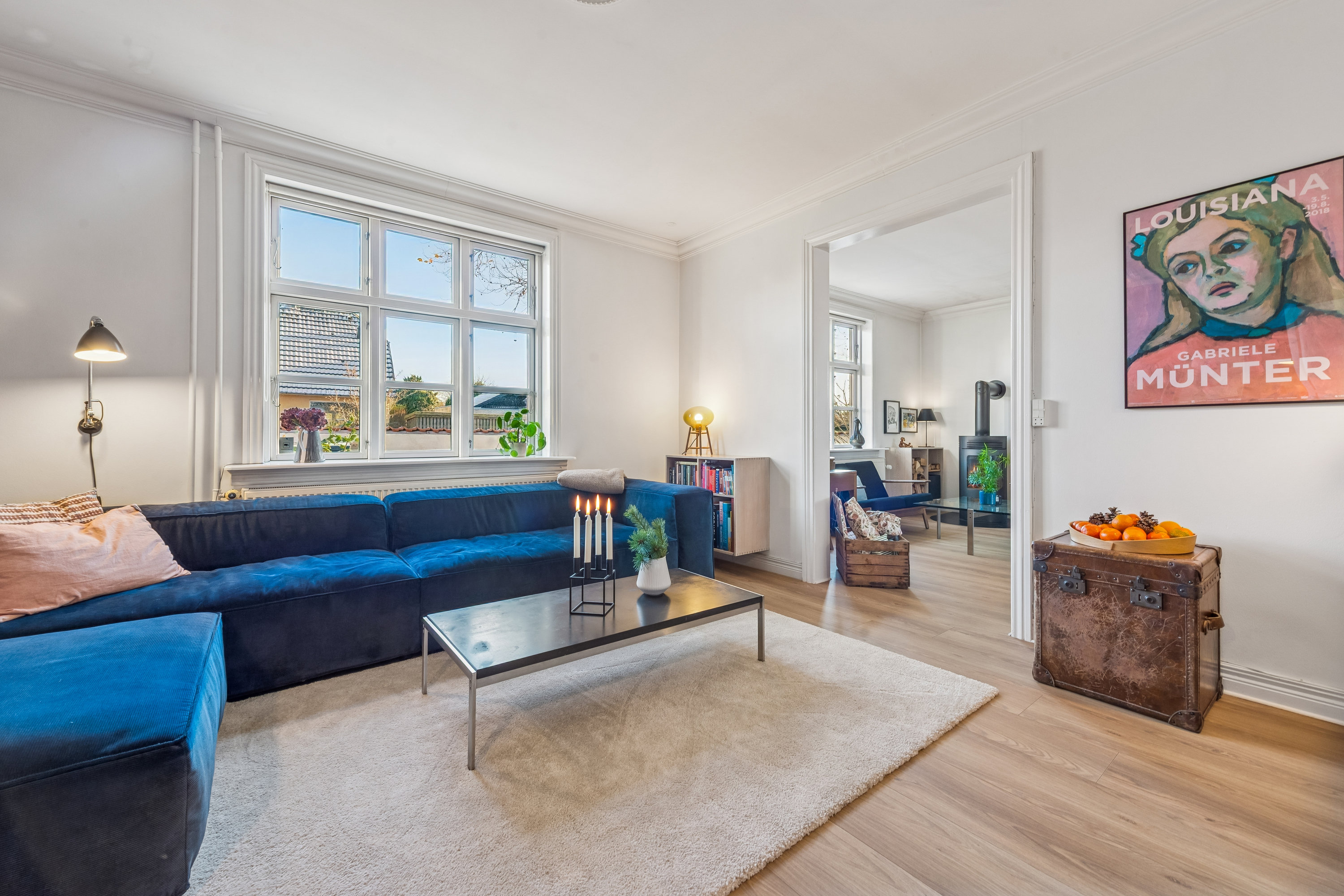 Fremhævet stue billede i fuldskærmstilstand. Billede af Østerparken 28, 2630 Taastrup