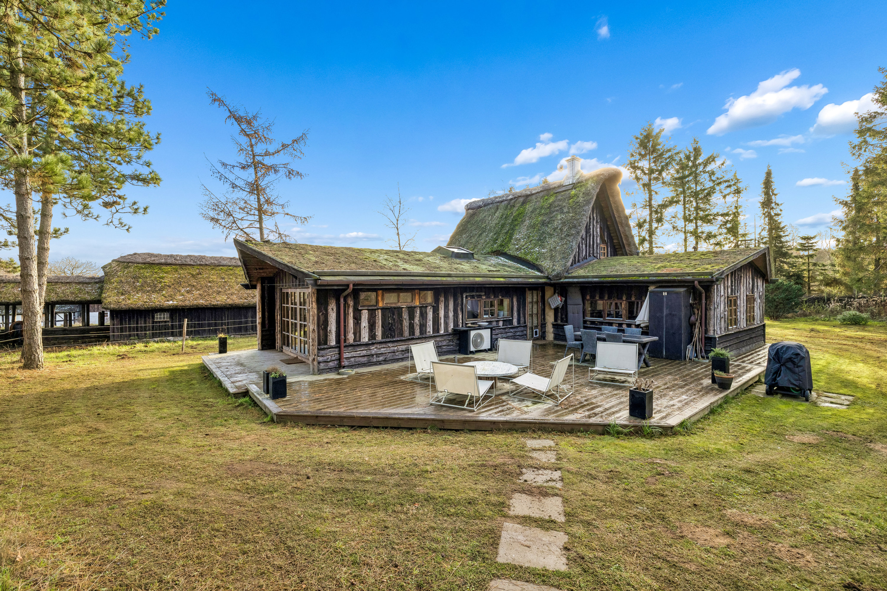 Fremhævet andet billede i fuldskærmstilstand. Billede af Dystrup Kær 2, 8586 Ørum Djurs