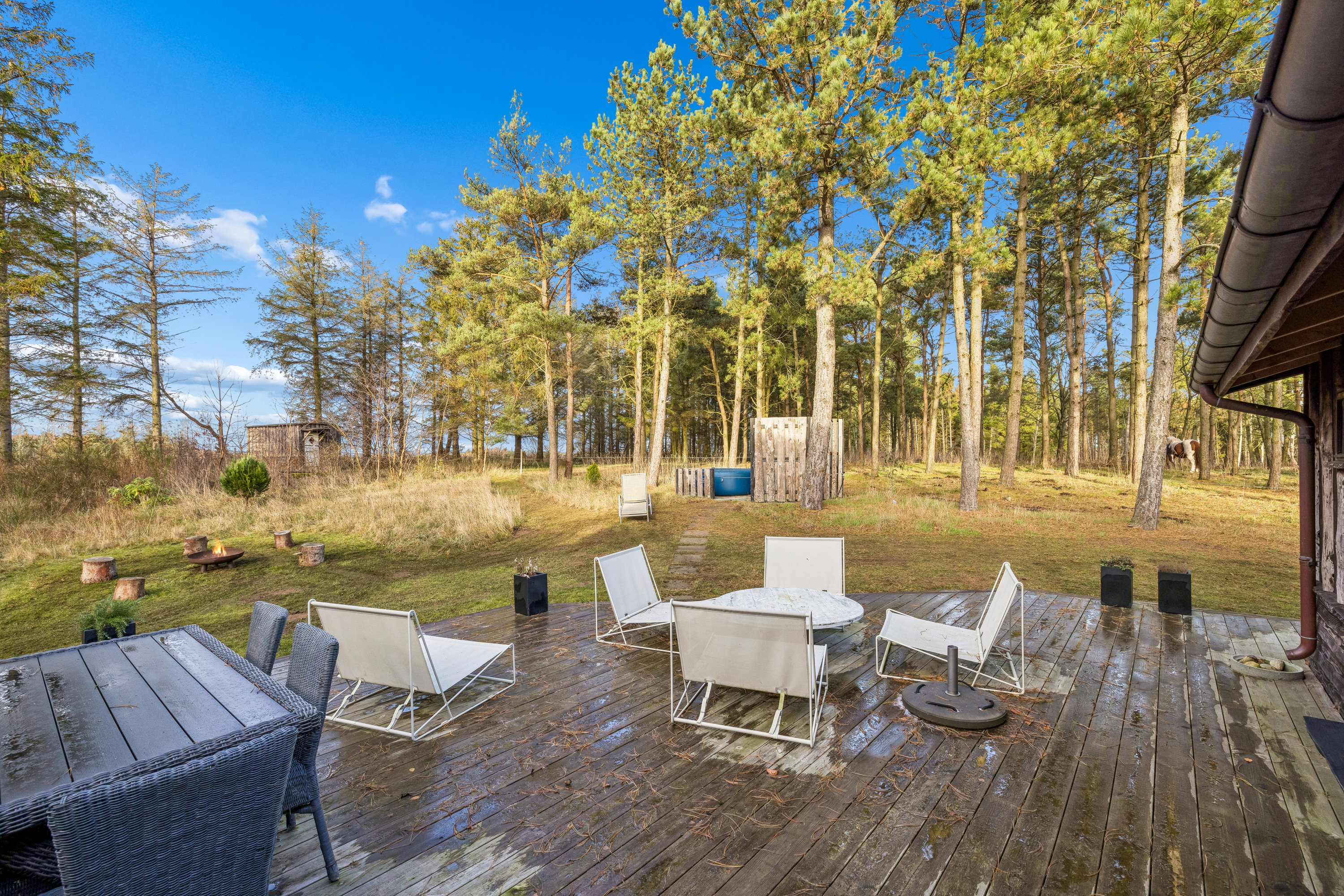 Fremhævet have billede i fuldskærmstilstand. Billede af Dystrup Kær 2, 8586 Ørum Djurs