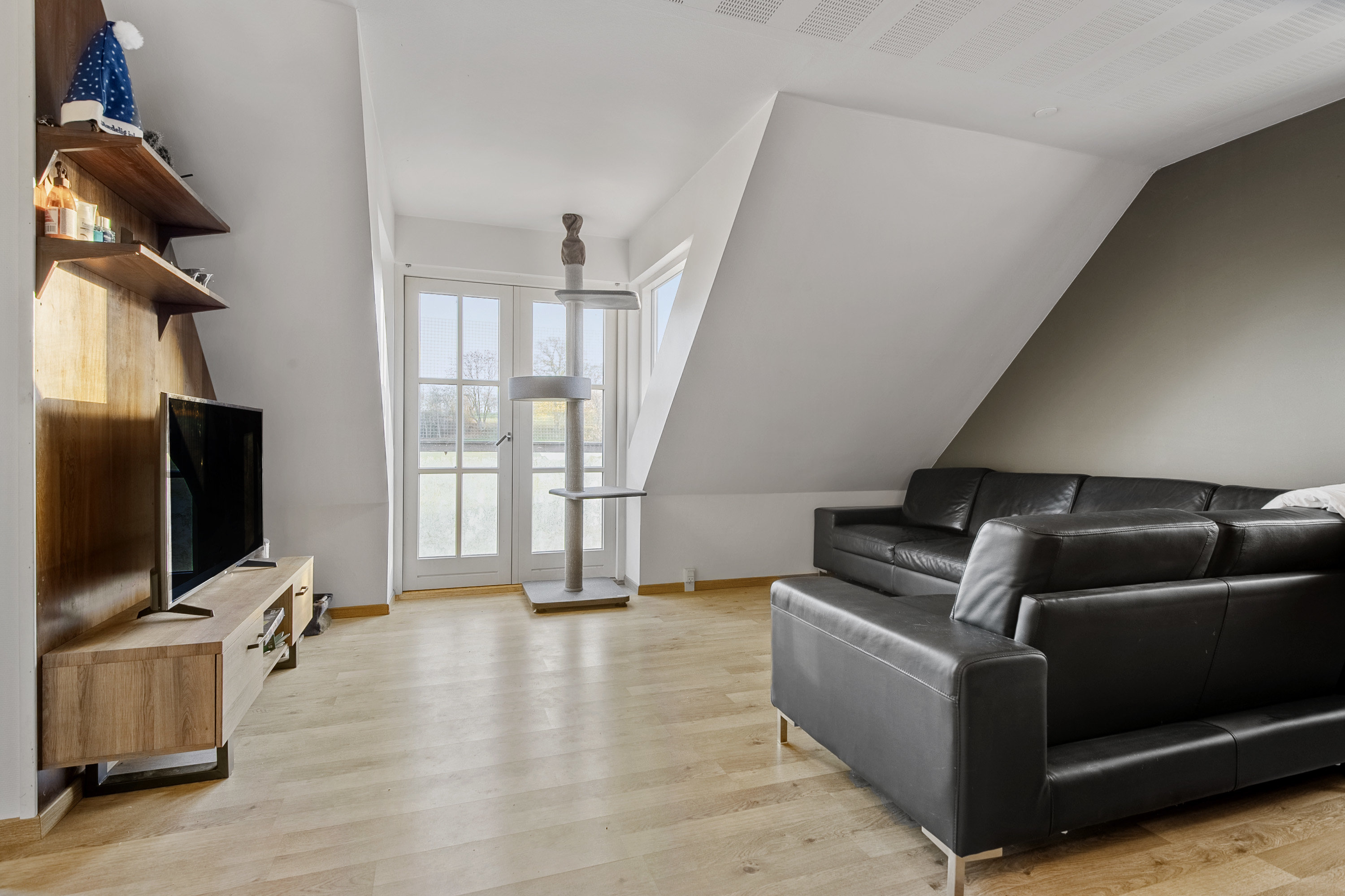 Fremhævet  billede i fuldskærmstilstand. Billede af Bolbroholtvej 9, Klakring, 7130 Juelsminde