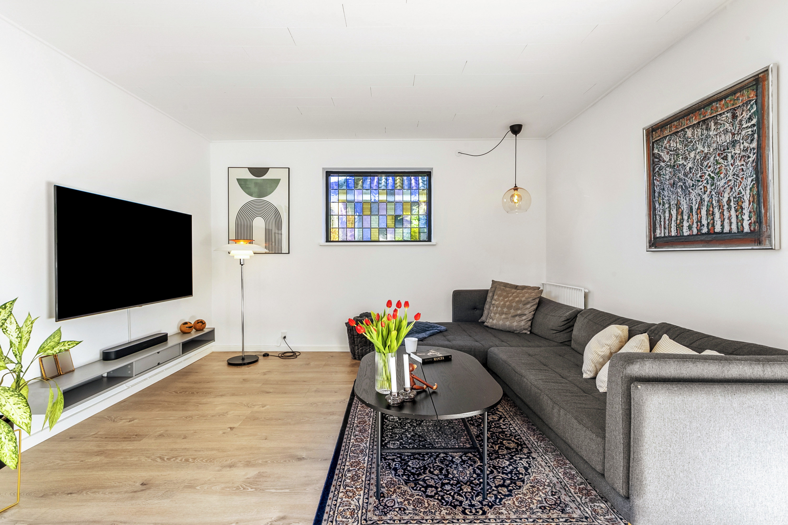 Fremhævet stue billede i fuldskærmstilstand. Billede af Forstalle 30A, 6200 Aabenraa