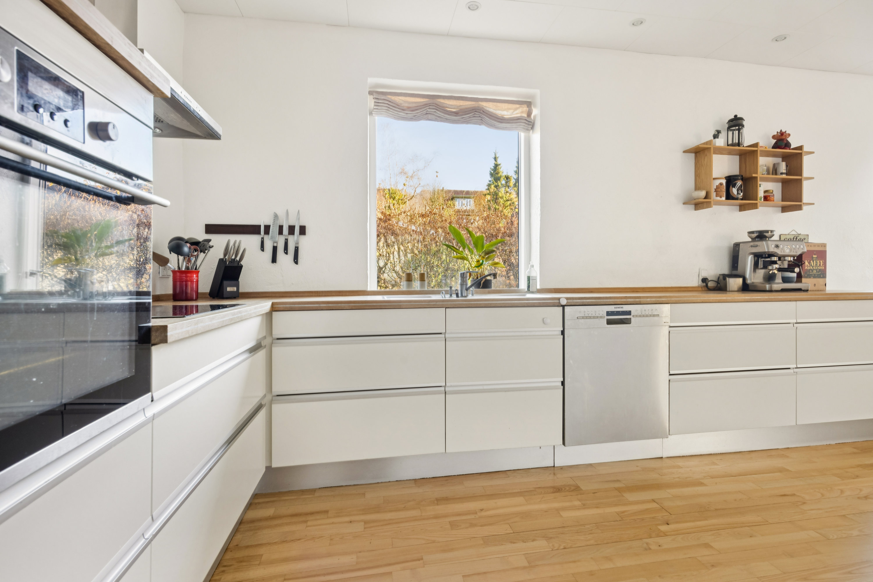 Fremhævet køkken billede i fuldskærmstilstand. Billede af Hodalsvej 23, 9500 Hobro