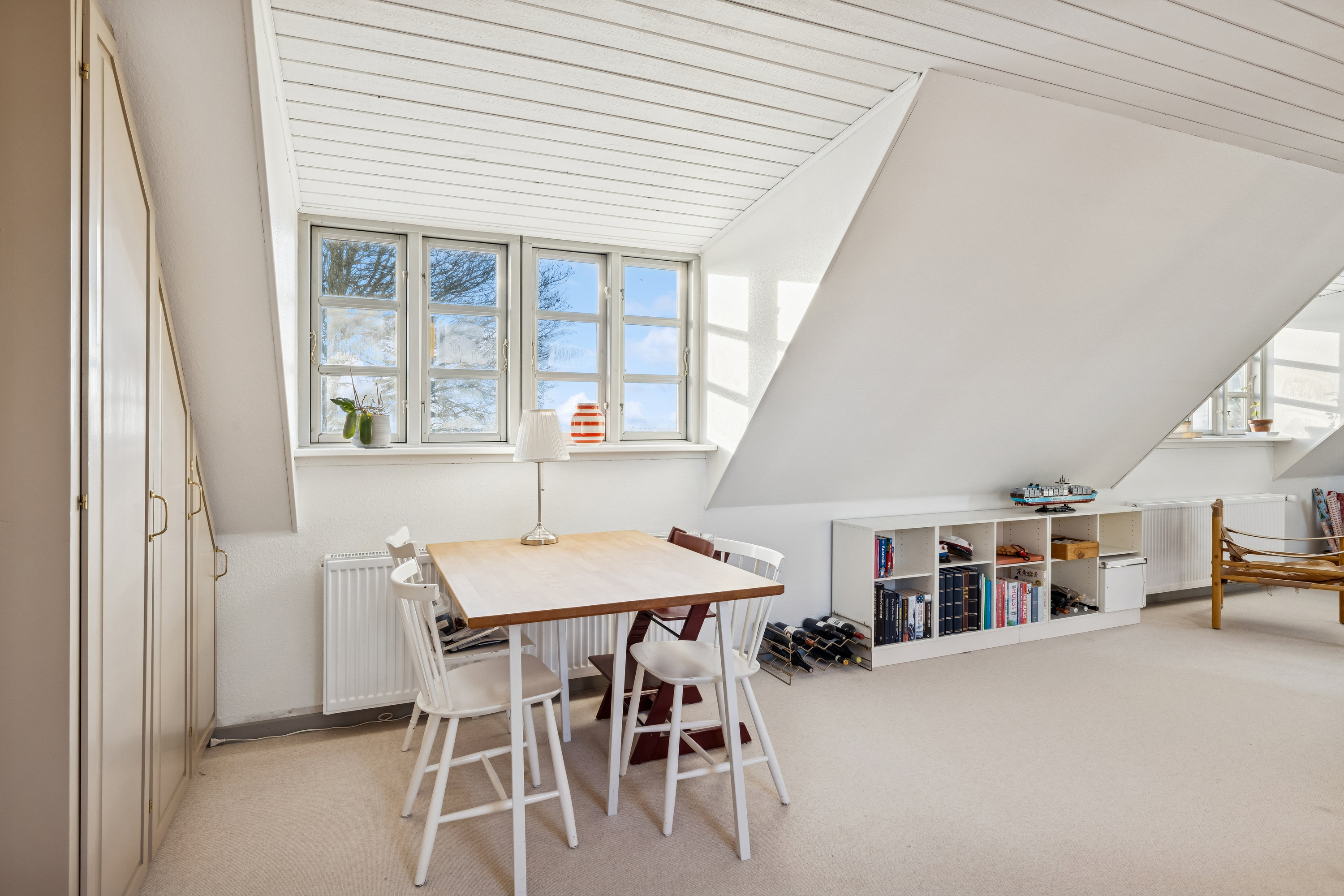 Fremhævet stue billede i fuldskærmstilstand. Billede af Tronkærvej 129, 8541 Skødstrup