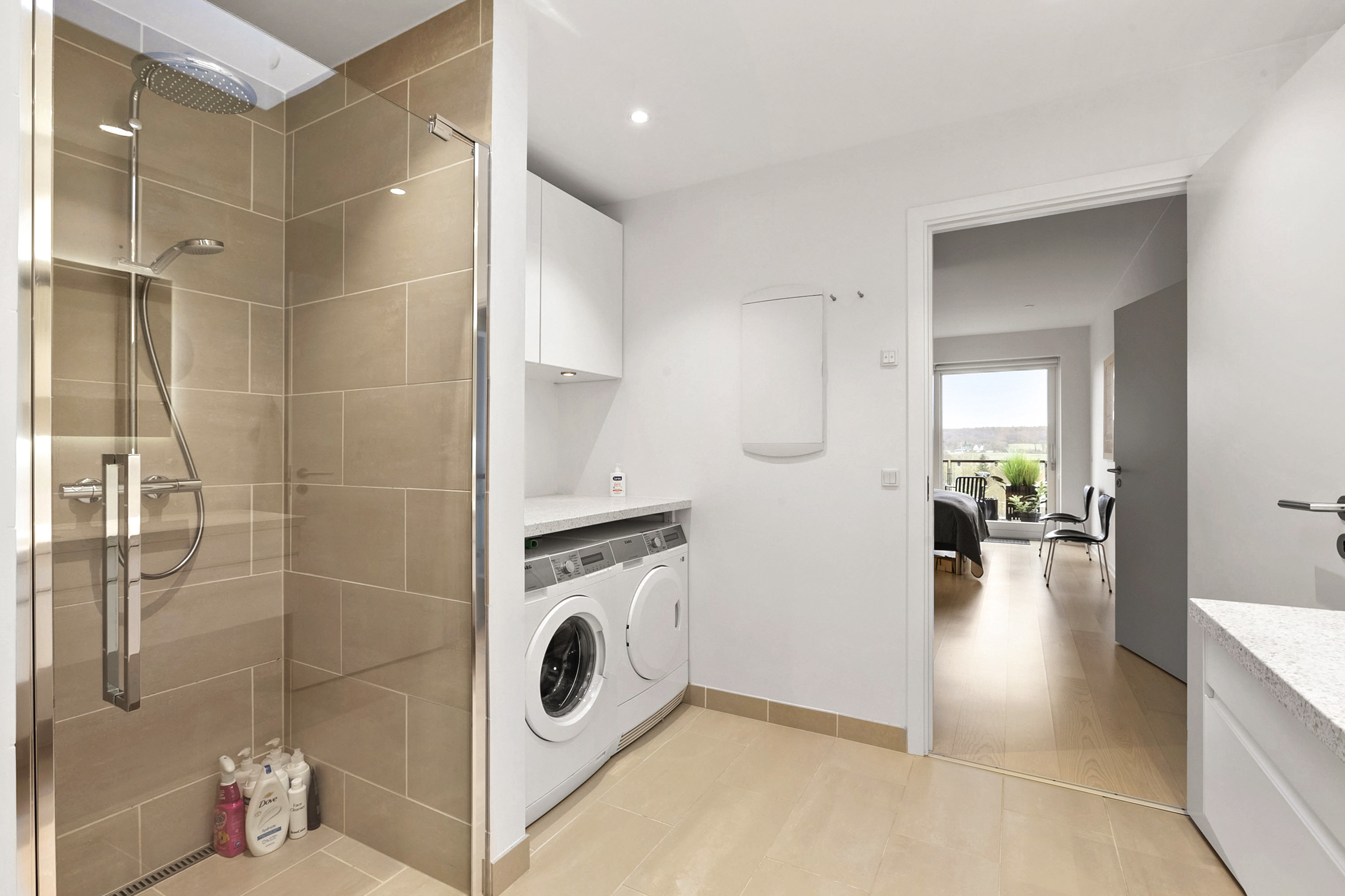 Fremhævet badeværelse billede i fuldskærmstilstand. Billede af Kildespringet 6, 1. tv., 6200 Aabenraa