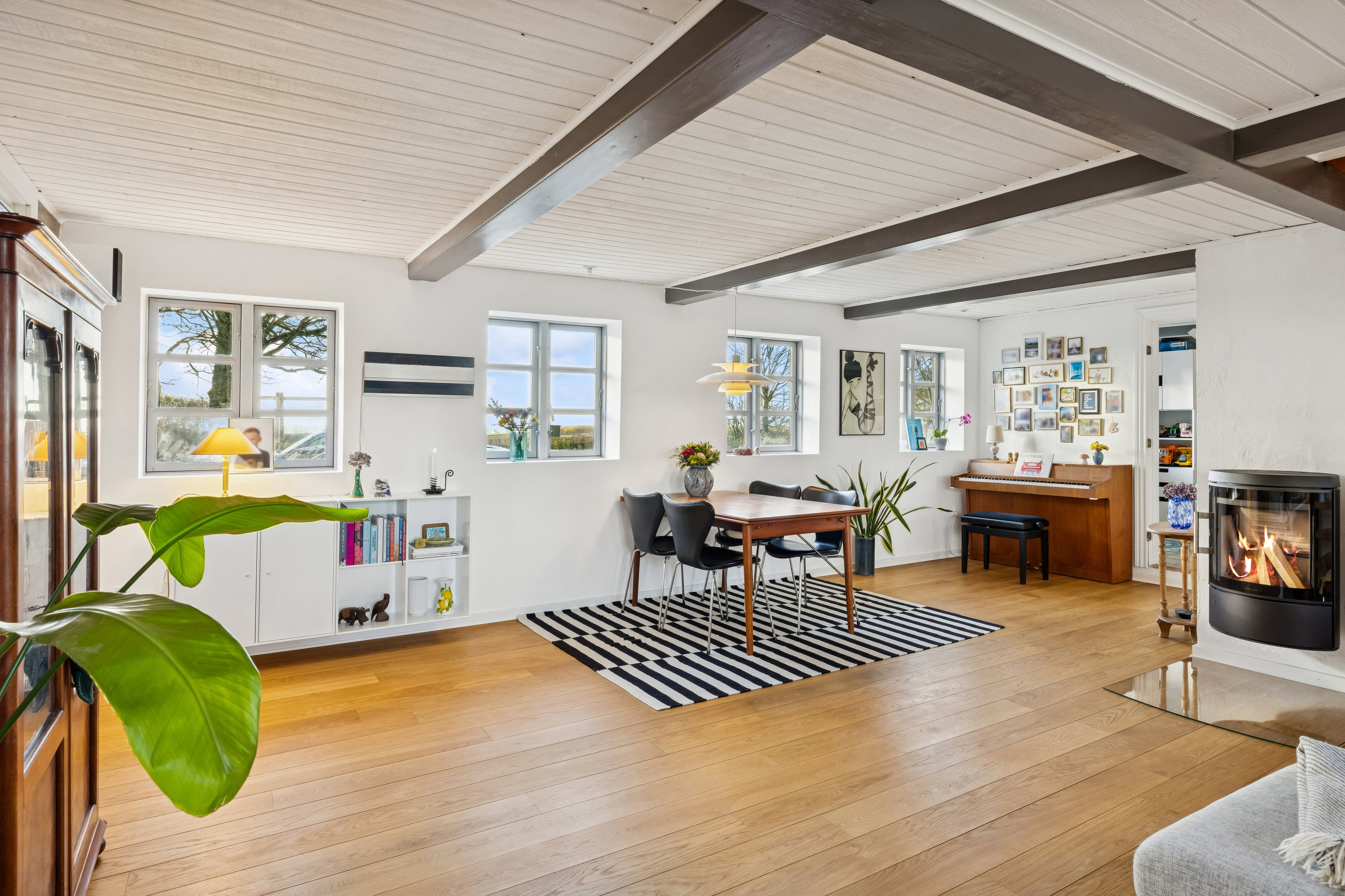 Miniaturebillede 2: stue. Billede af Tronkærvej 129, 8541 Skødstrup