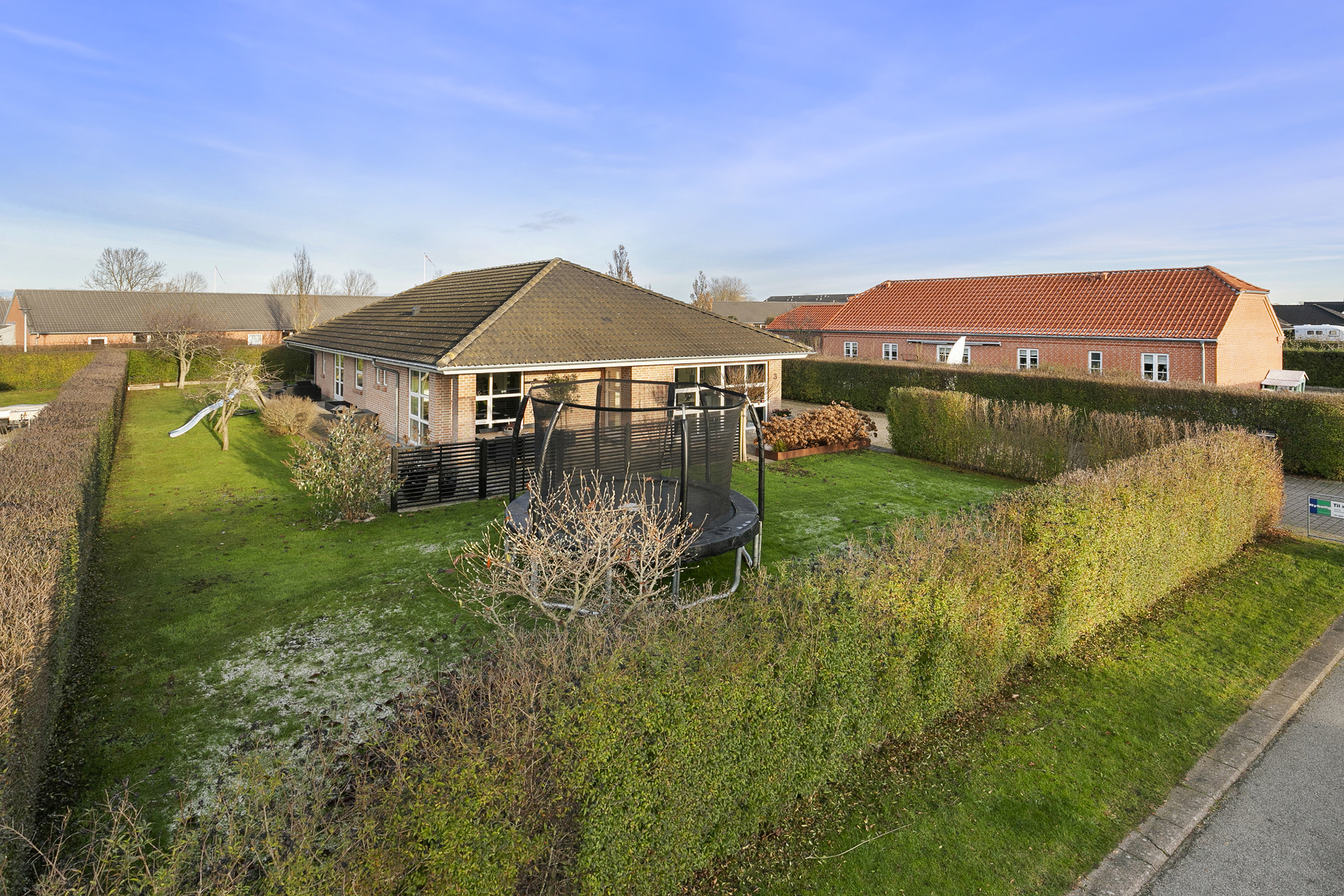 Fremhævet ejendommen billede i fuldskærmstilstand. Billede af Engparken 3, 9700 Brønderslev