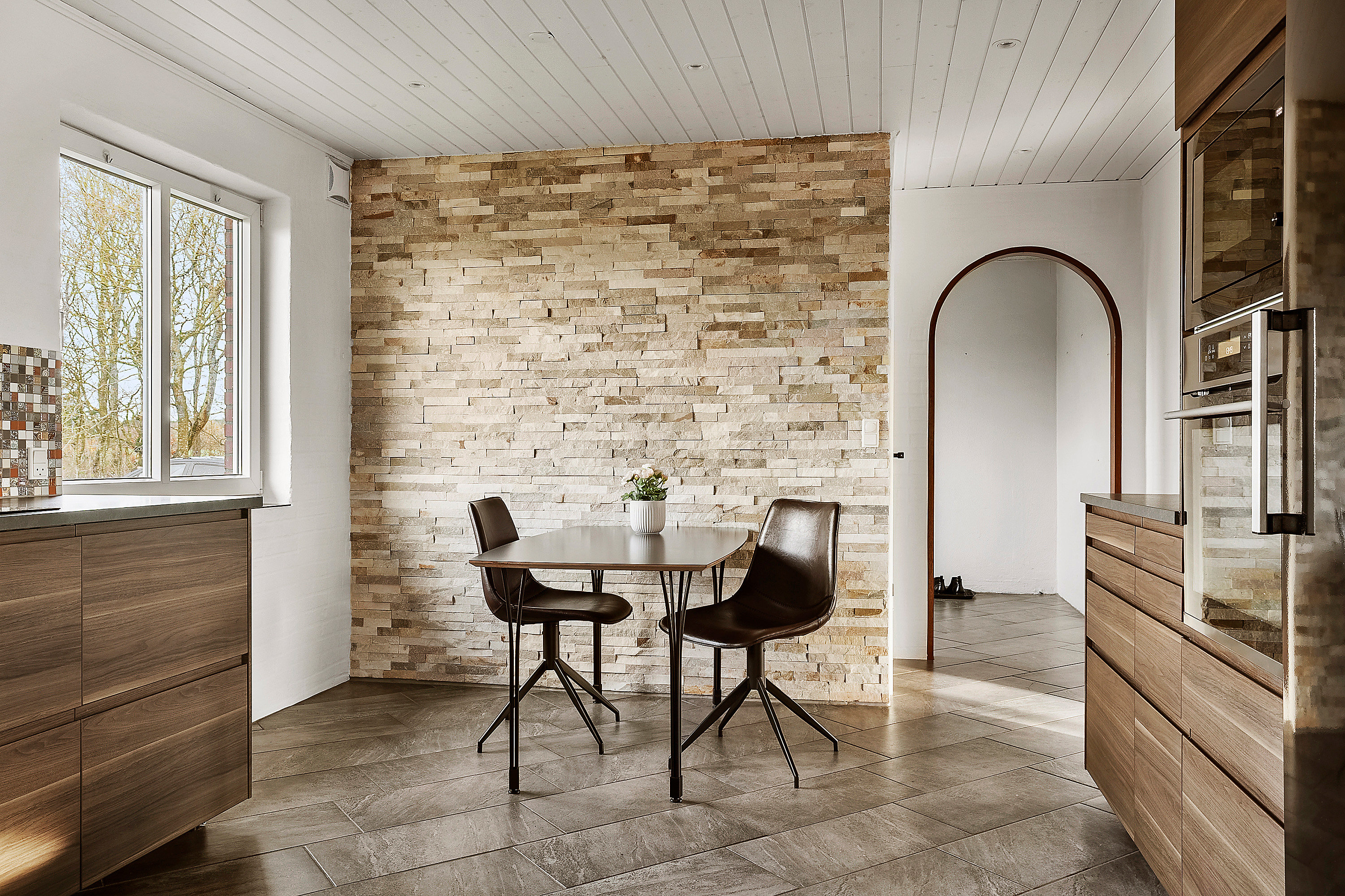 Fremhævet spisekøkken billede i fuldskærmstilstand. Billede af Østerbygårdvej 4, Ø Hovborg, 6682 Hovborg