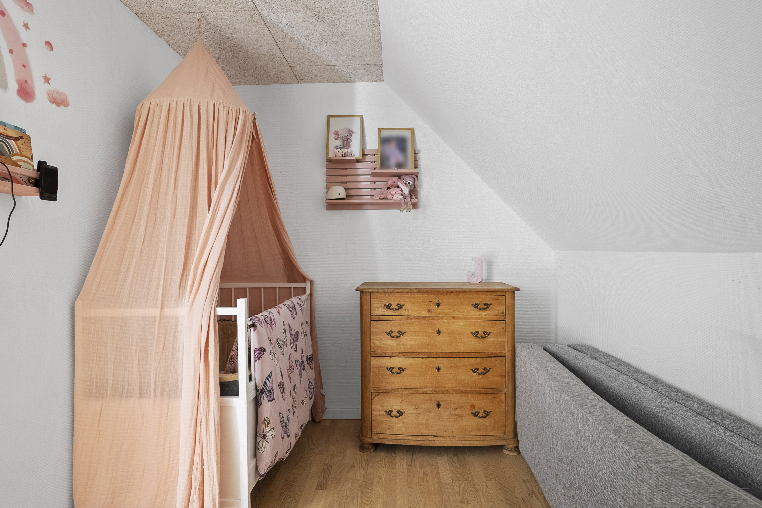 Fremhævet værelse billede i fuldskærmstilstand. Billede af Lintrupvej 32, 6660 Lintrup