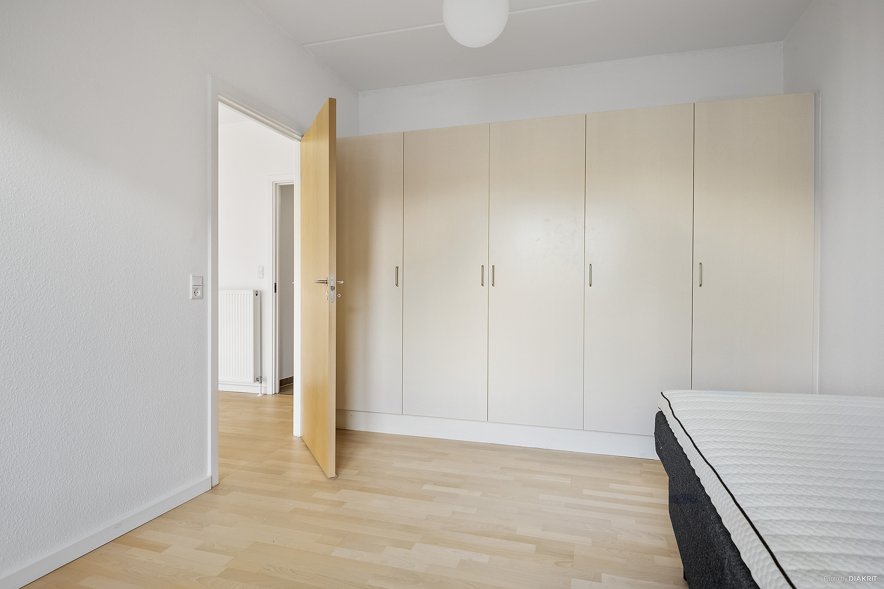 Fremhævet soveværelse billede i fuldskærmstilstand. Billede af Banegårdsparken 13, st.., 8300 Odder