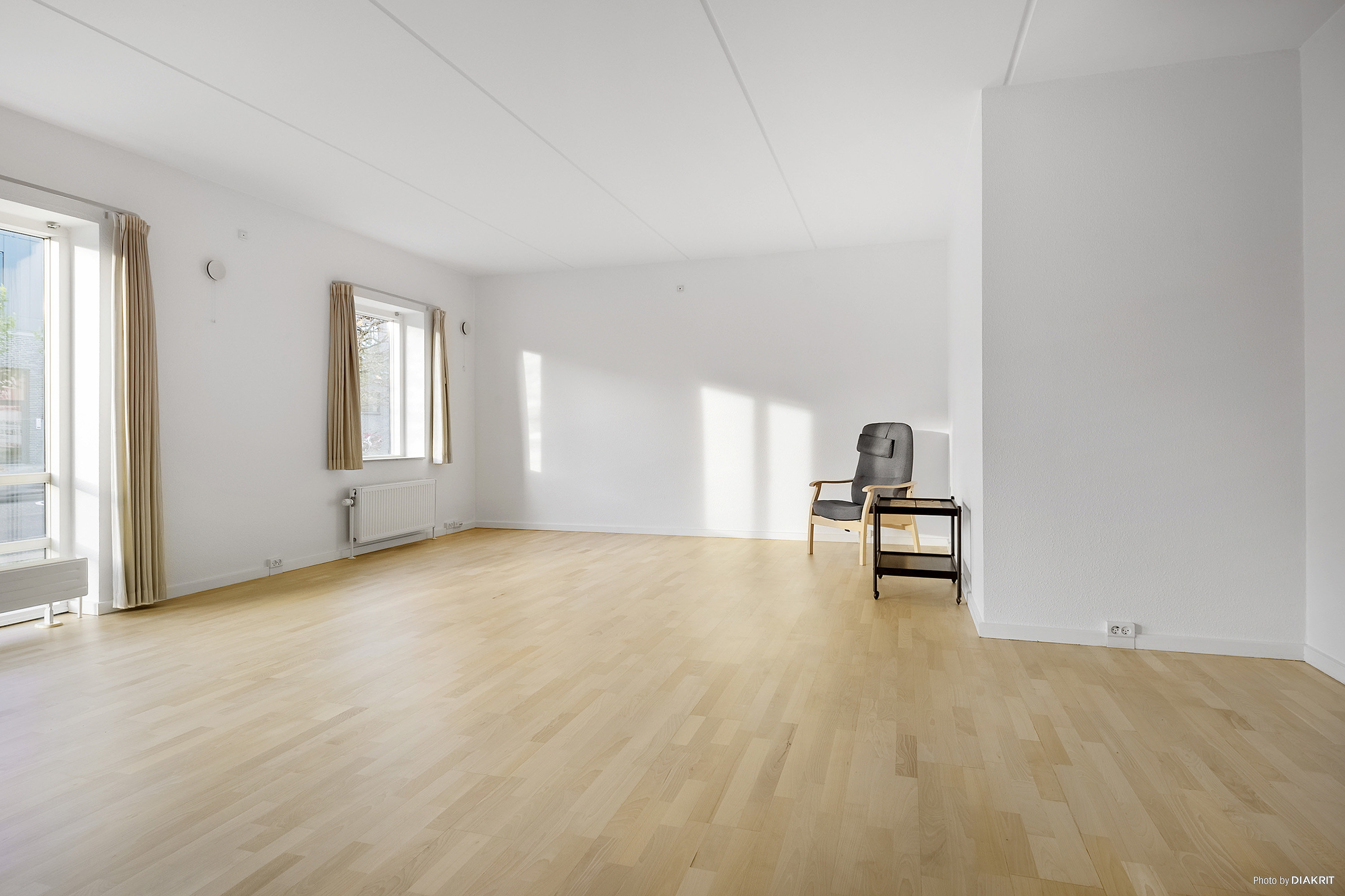 Fremhævet stue billede i fuldskærmstilstand. Billede af Banegårdsparken 13, st.., 8300 Odder