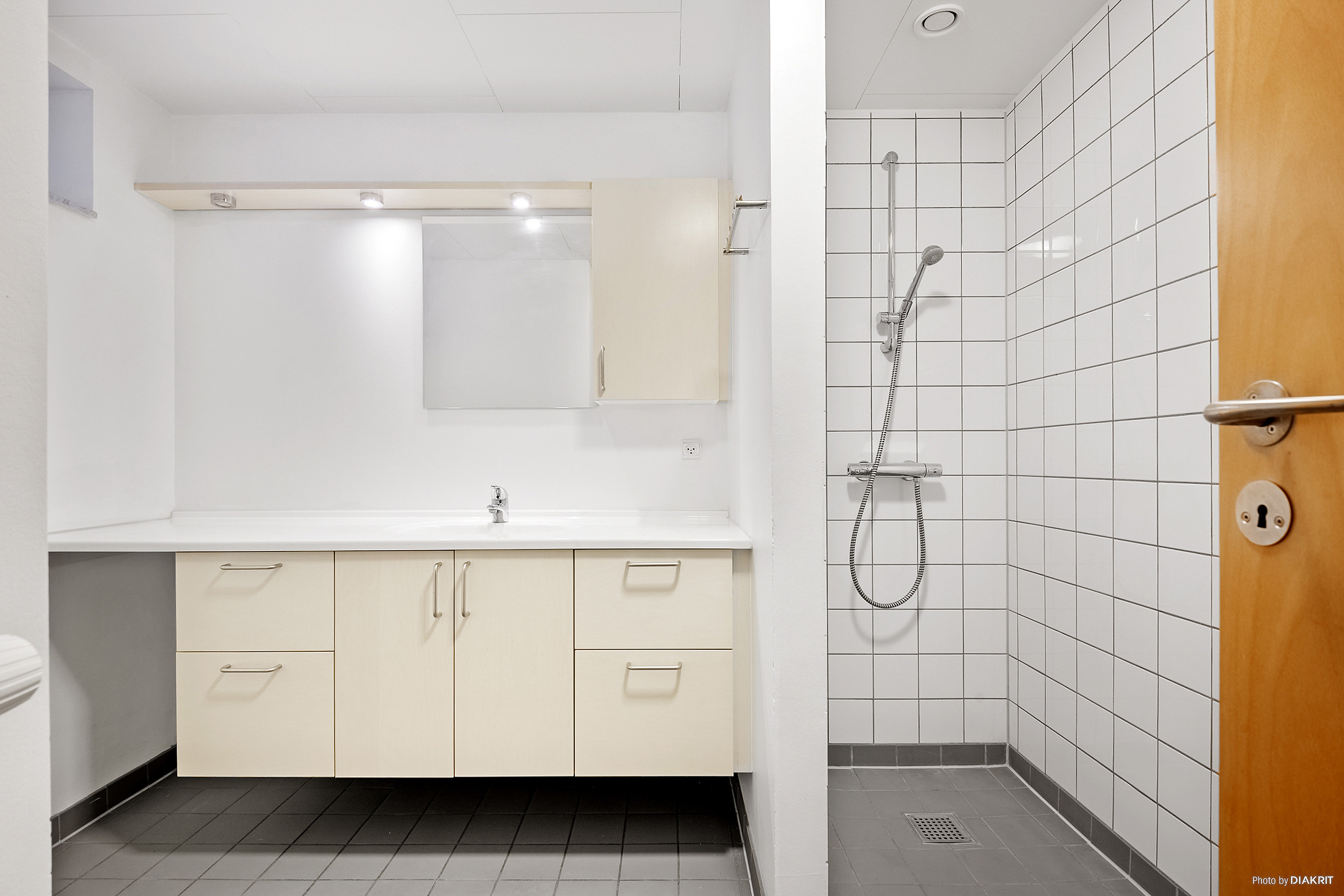 Fremhævet badeværelse billede i fuldskærmstilstand. Billede af Banegårdsparken 13, st.., 8300 Odder