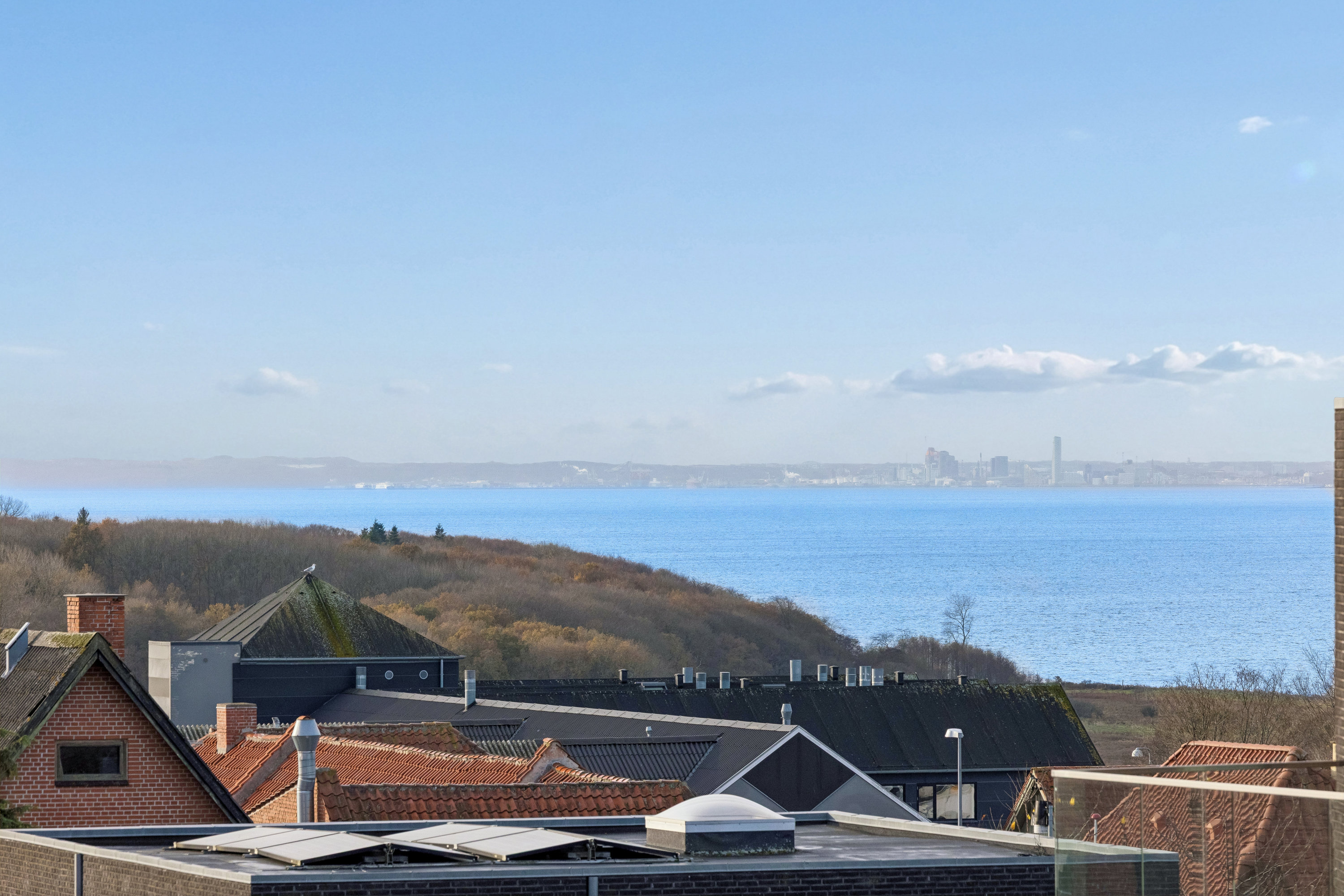 Miniaturebillede 1: udsigt. Billede af Skolevej 6, 8410 Rønde