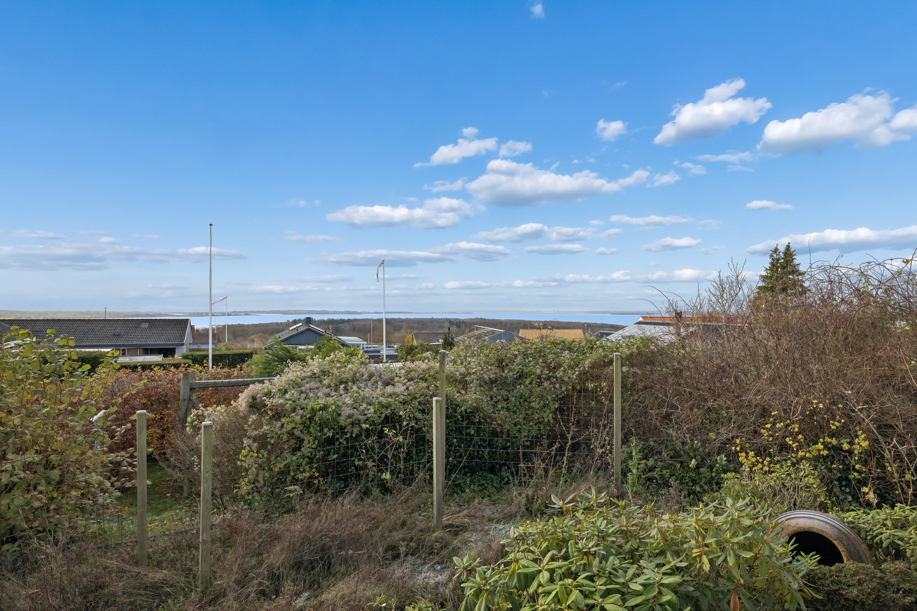 Fremhævet have billede i fuldskærmstilstand. Billede af Baunevænget 17, 8410 Rønde