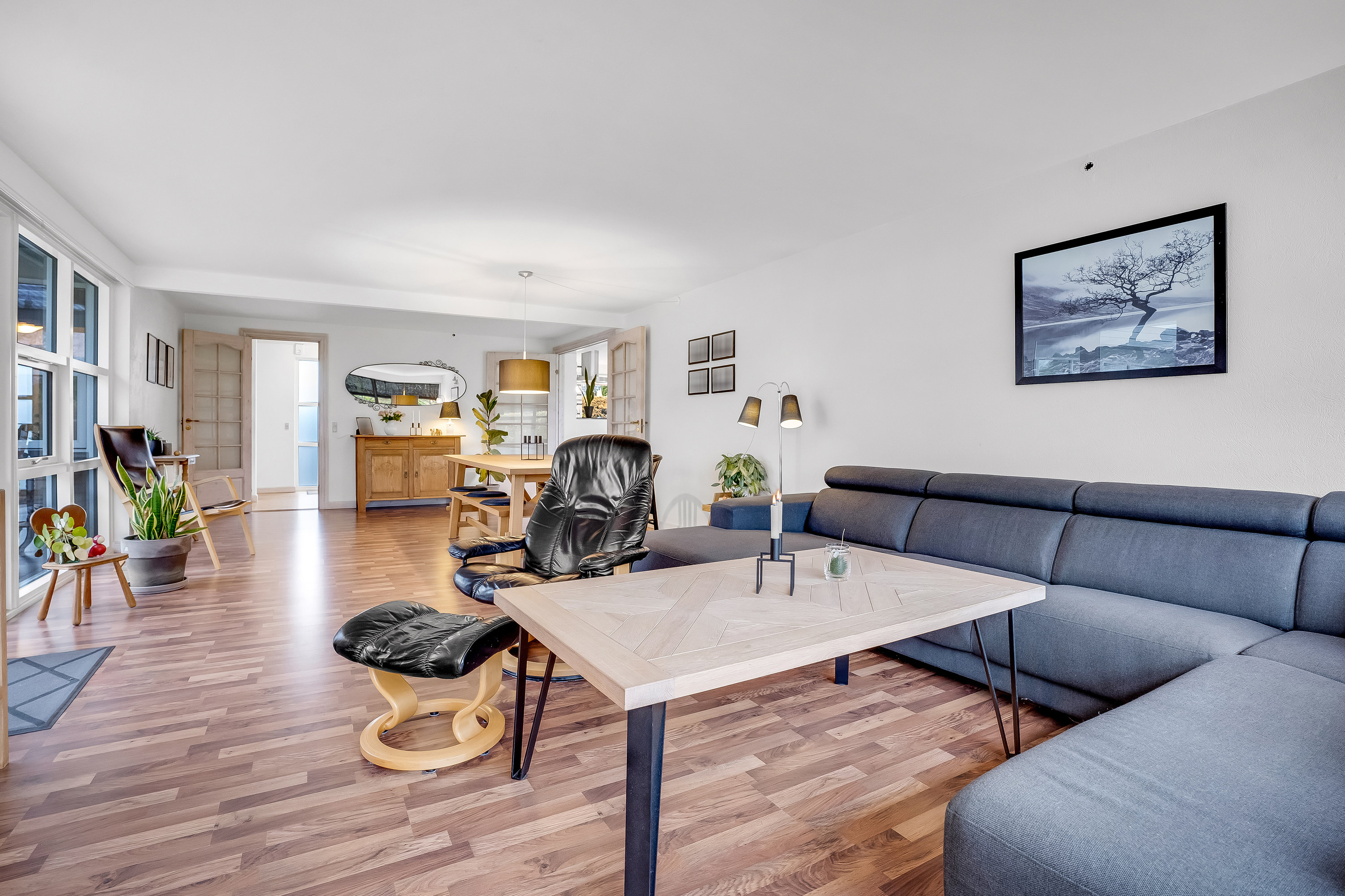 Fremhævet stue billede i fuldskærmstilstand. Billede af Bregnevej 5, 4930 Maribo