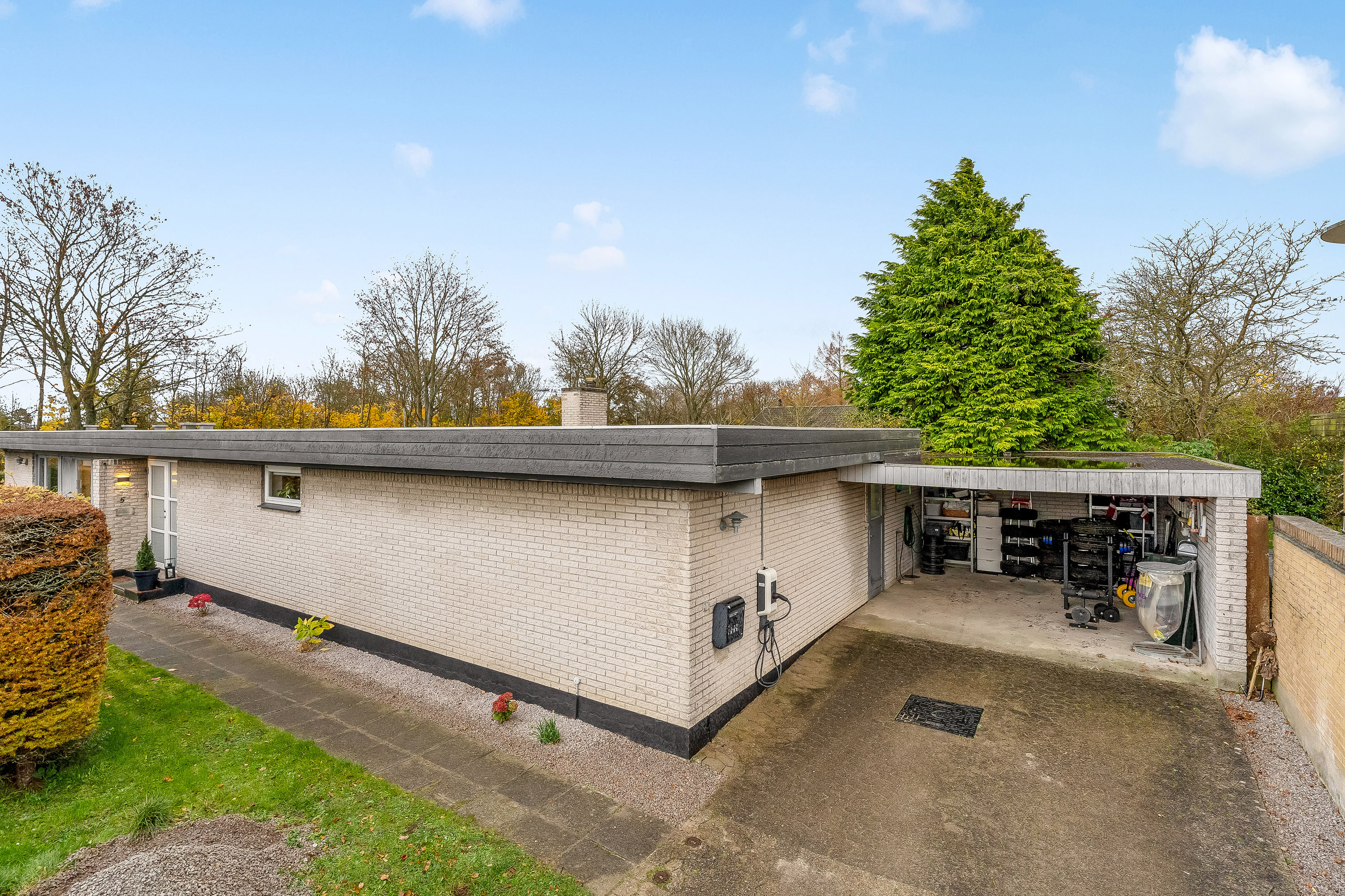 Fremhævet mastefoto billede i fuldskærmstilstand. Billede af Bregnevej 5, 4930 Maribo