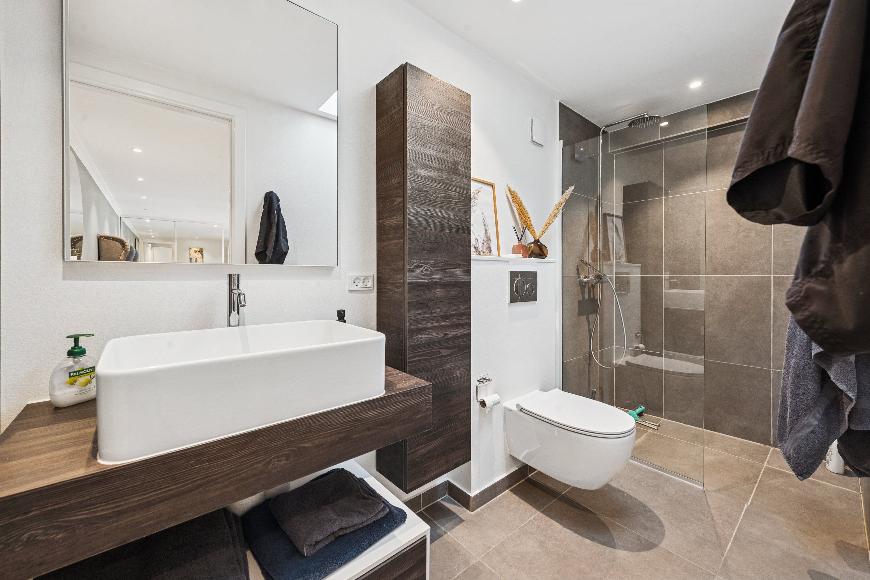 Fremhævet badeværelse billede i fuldskærmstilstand. Billede af Løvager 1, 2670 Greve