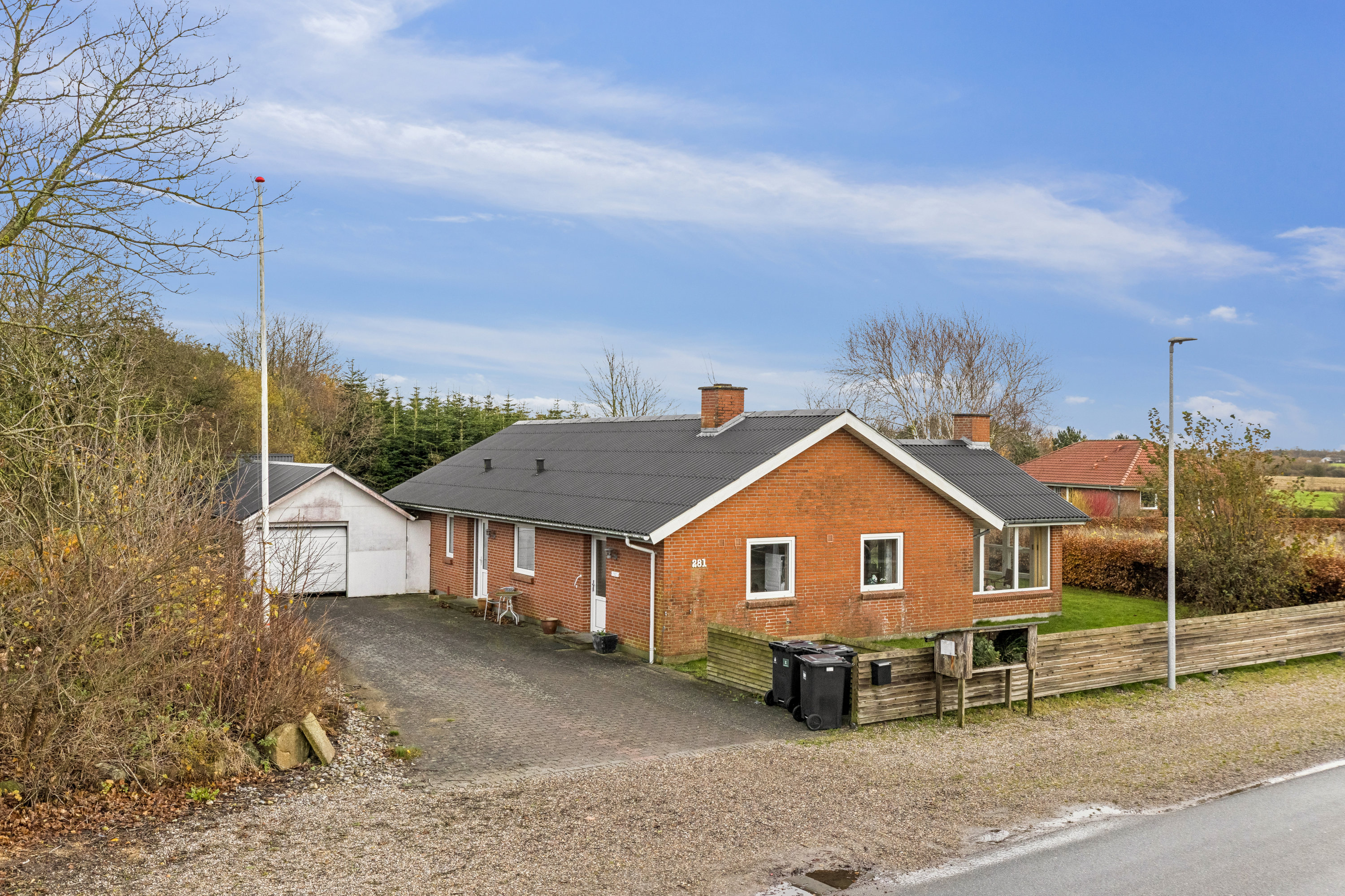 Miniaturebillede 1: ejendommen. Billede af Roagervej 281, Kirkeby, 6760 Ribe