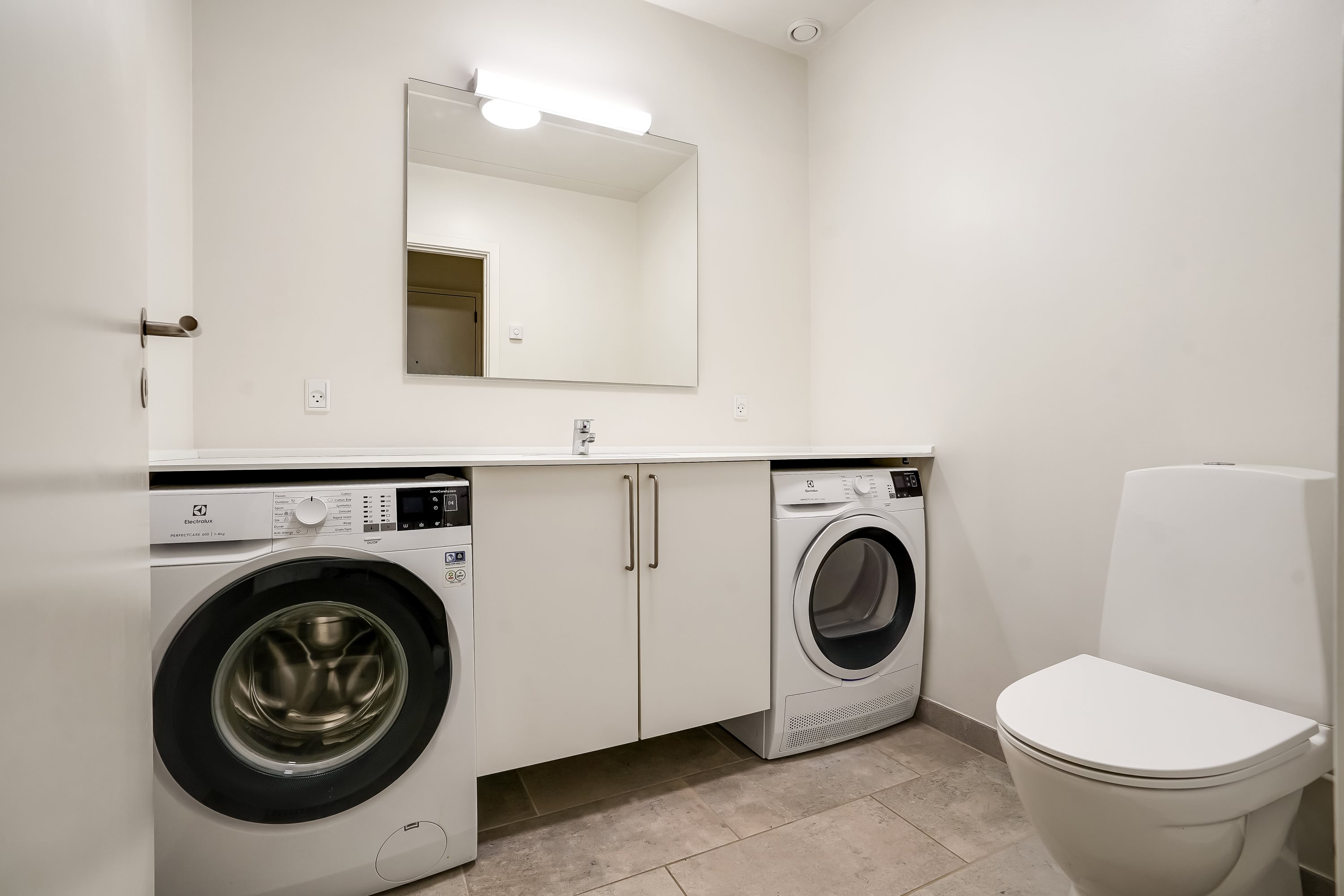 Fremhævet andet billede i fuldskærmstilstand. Billede af Duftrankevej 108C, 5200 Odense V