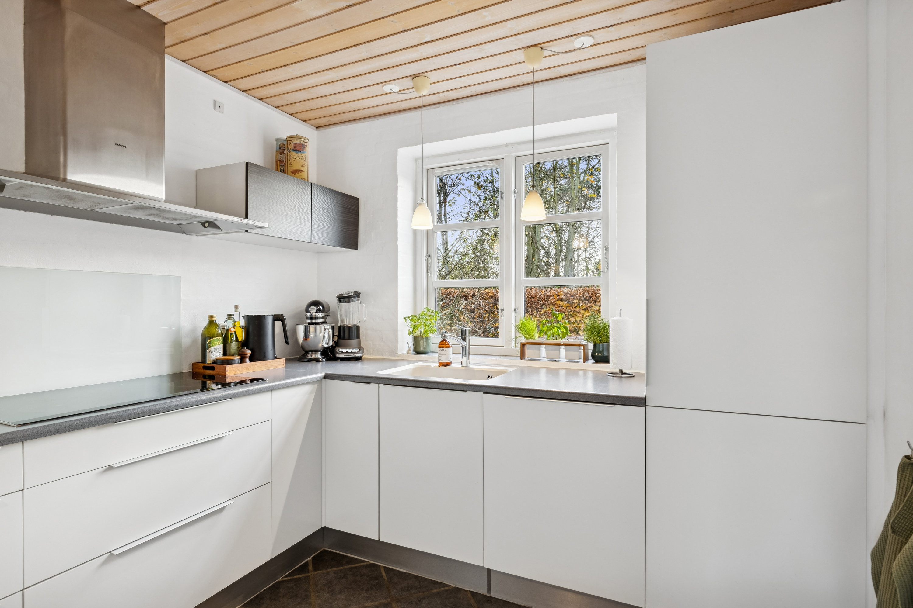 Fremhævet køkken billede i fuldskærmstilstand. Billede af Toften 2, Ugelbølle, 8410 Rønde