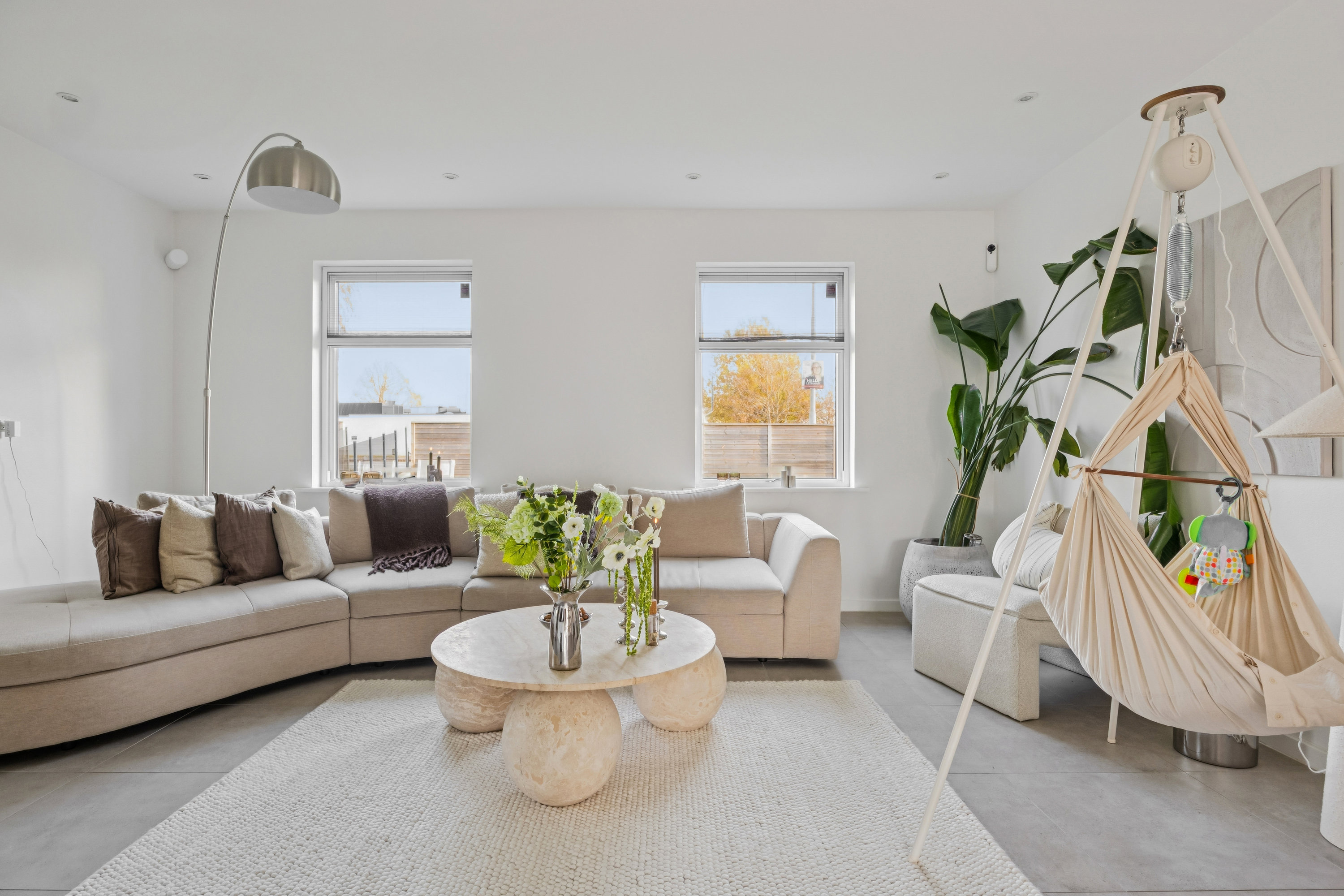 Fremhævet stue billede i fuldskærmstilstand. Billede af Strandvejen 96, 4600 Køge