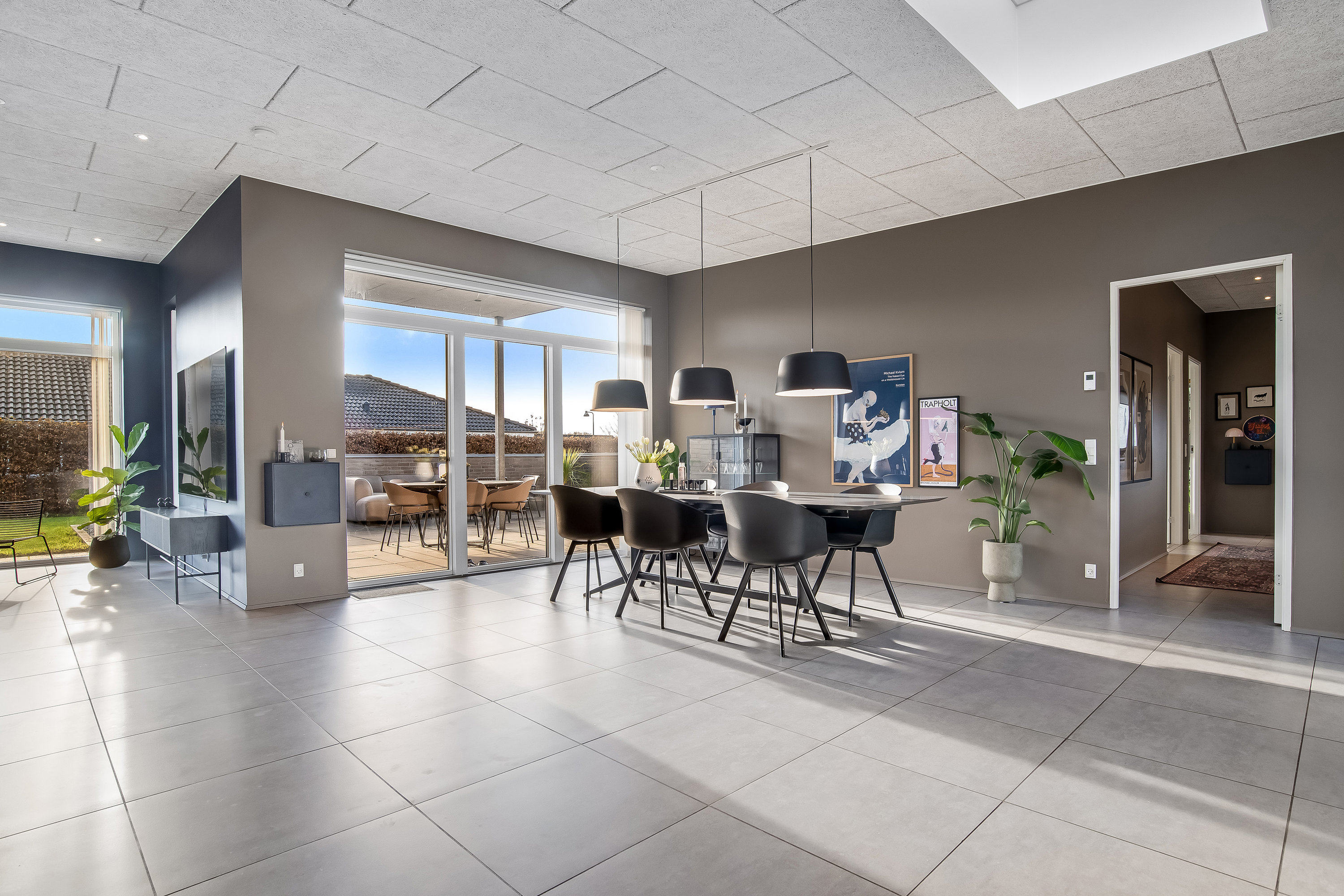 Fremhævet alrum billede i fuldskærmstilstand. Billede af Dolken 1, Mejrup, 7500 Holstebro