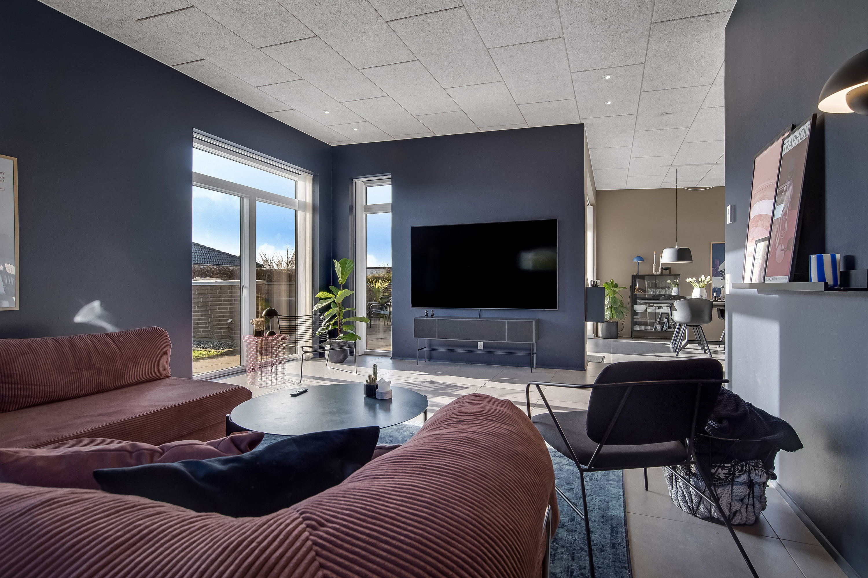 Fremhævet stue billede i fuldskærmstilstand. Billede af Dolken 1, Mejrup, 7500 Holstebro